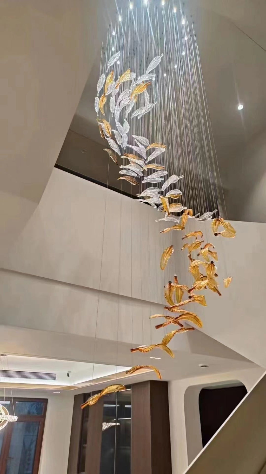 glass-feathers-flying-chandelier-anzaz--60