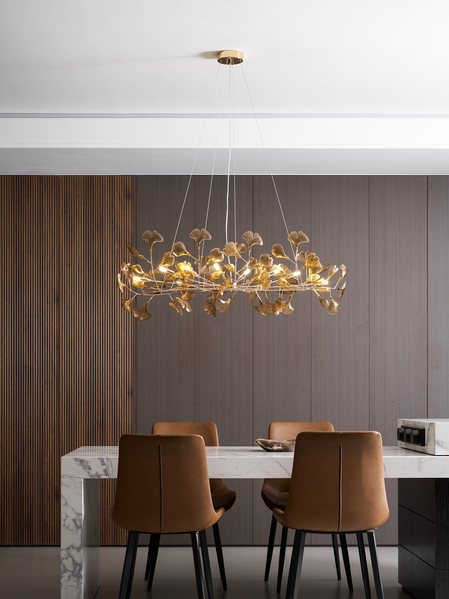 acrylic-ginkgo-leaf-chandelier-anzaz--61