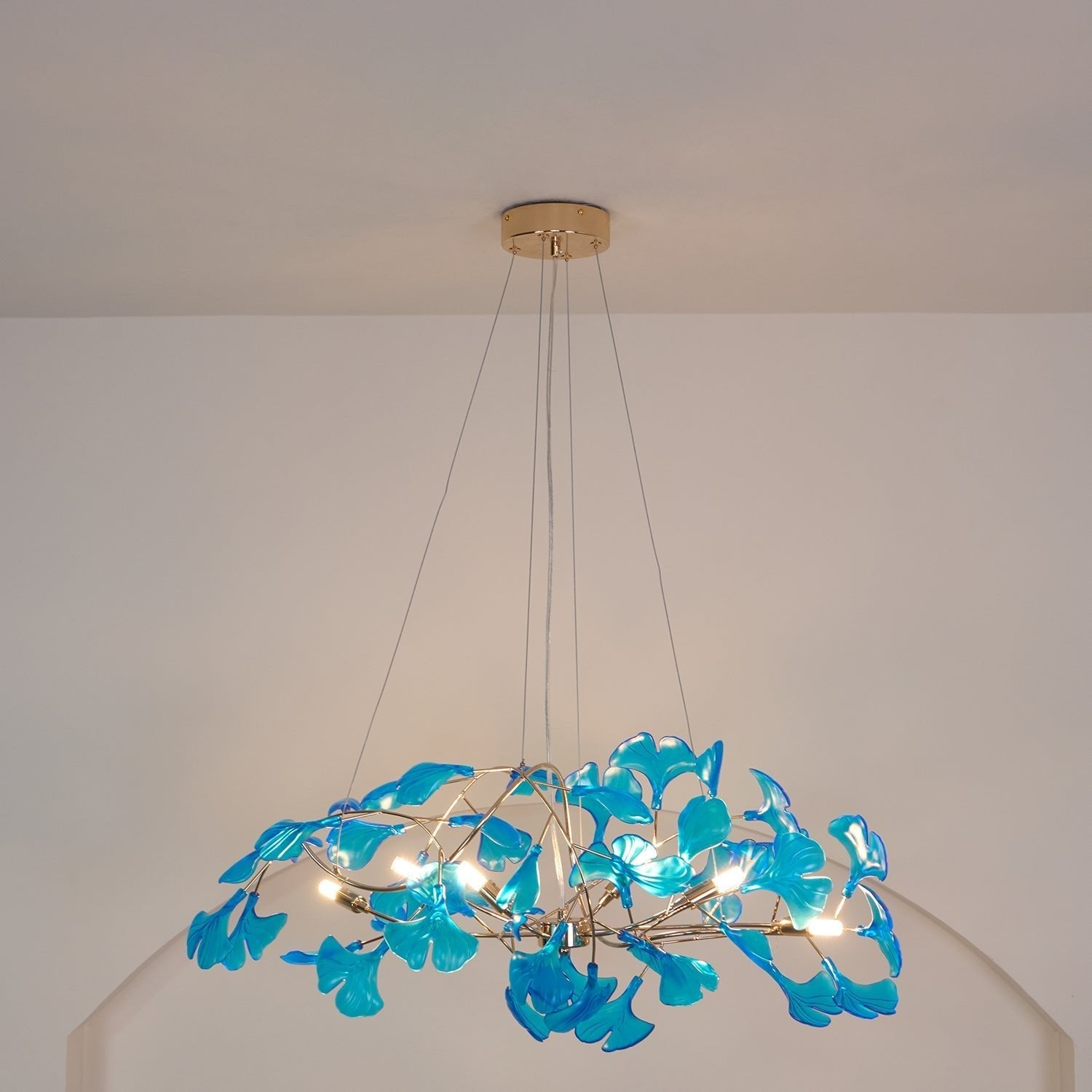 acrylic-ginkgo-leaf-chandelier-anzaz--26