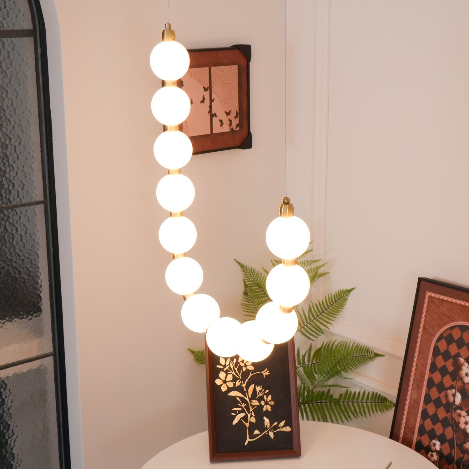 pearl-necklace-chandelier-anzaz--57