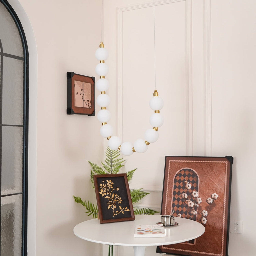 pearl-necklace-chandelier-anzaz--55