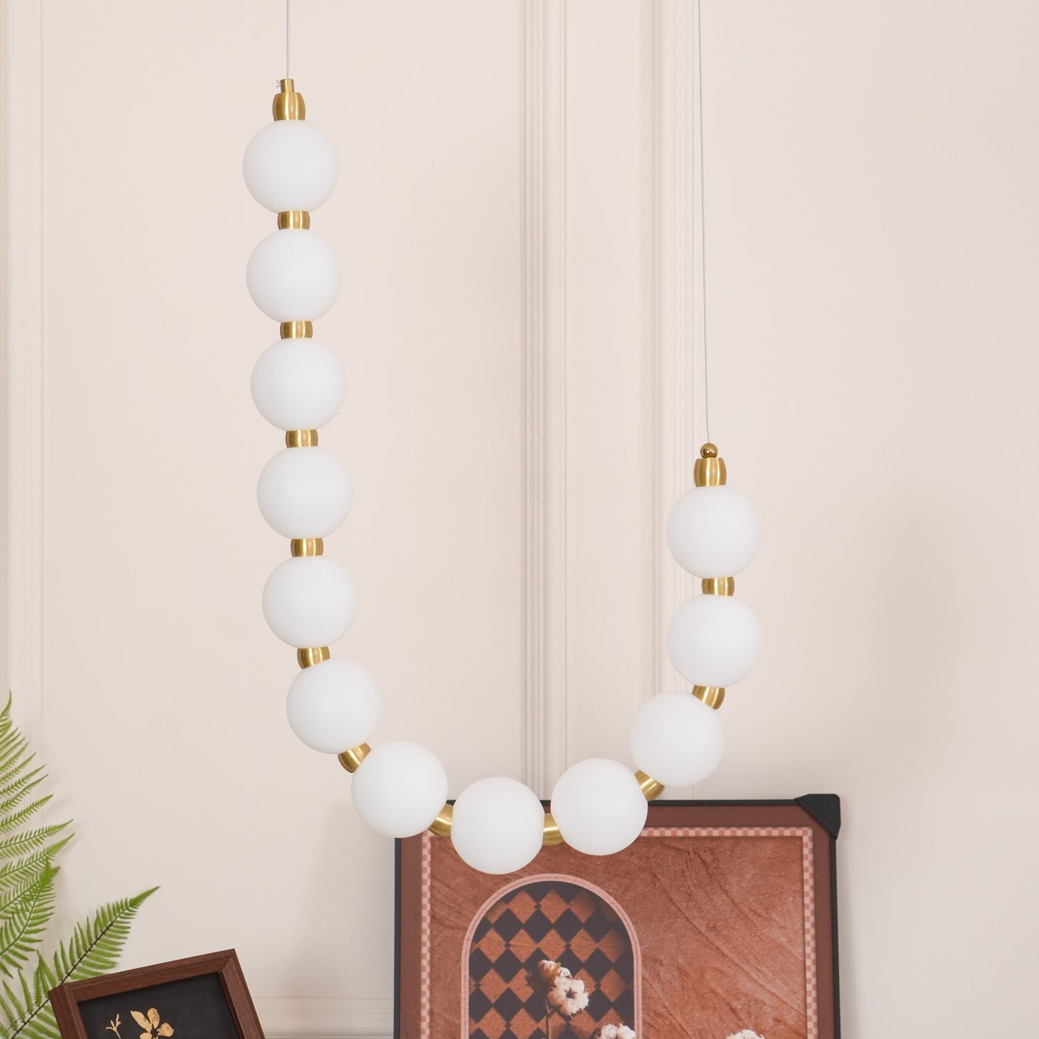 pearl-necklace-chandelier-anzaz--59