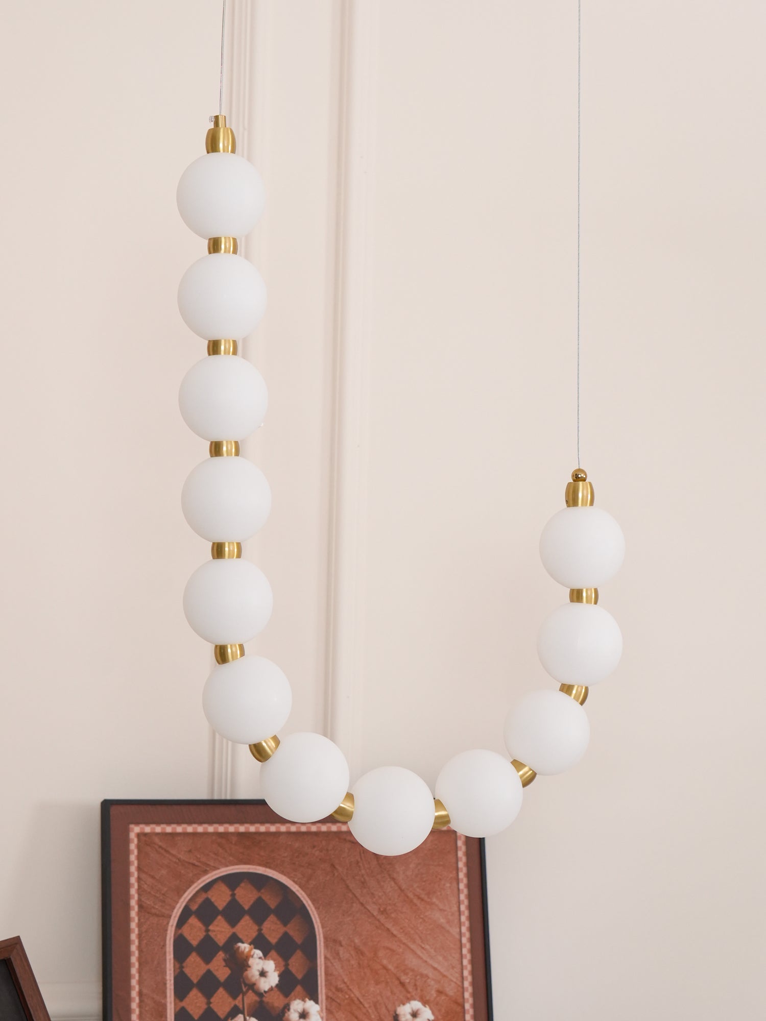 pearl-necklace-chandelier-anzaz--64