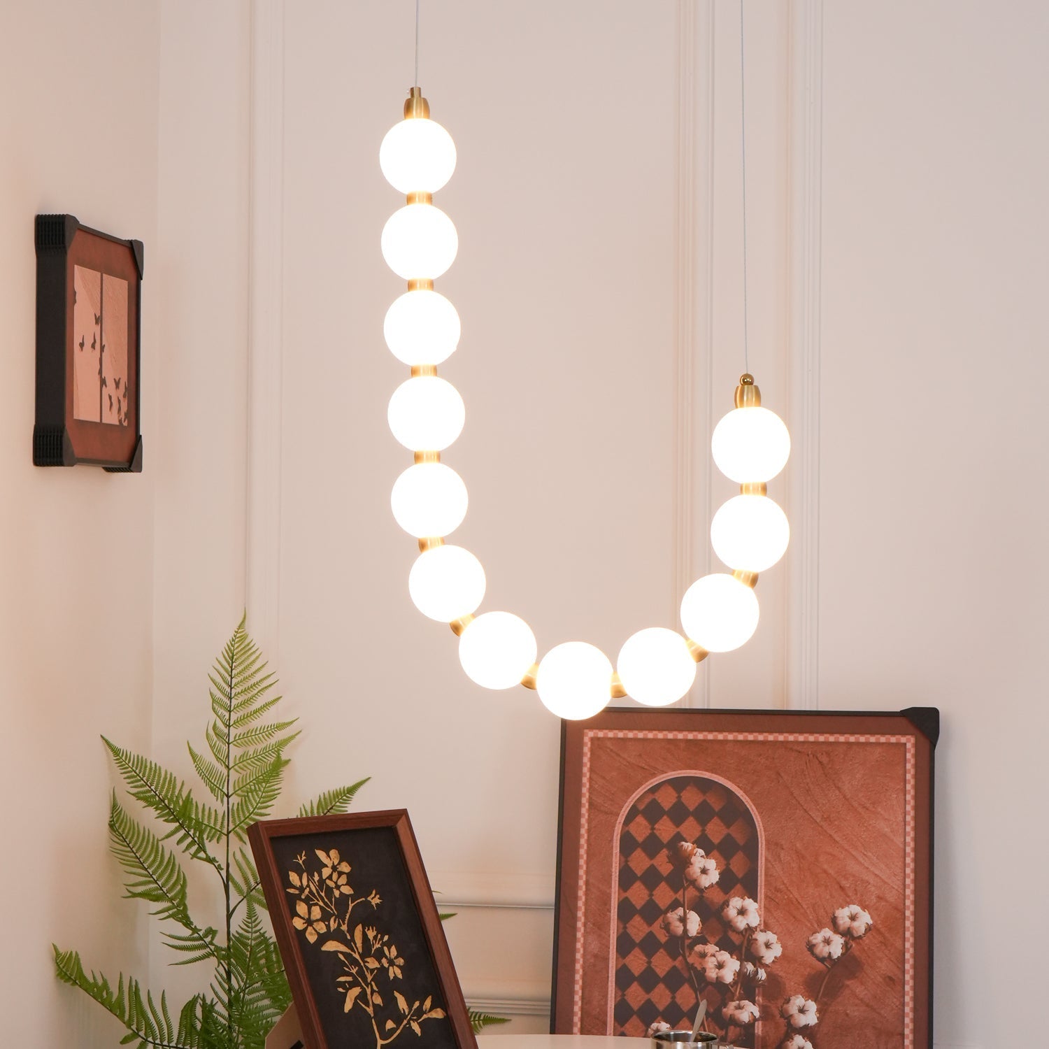pearl-necklace-chandelier-anzaz--67