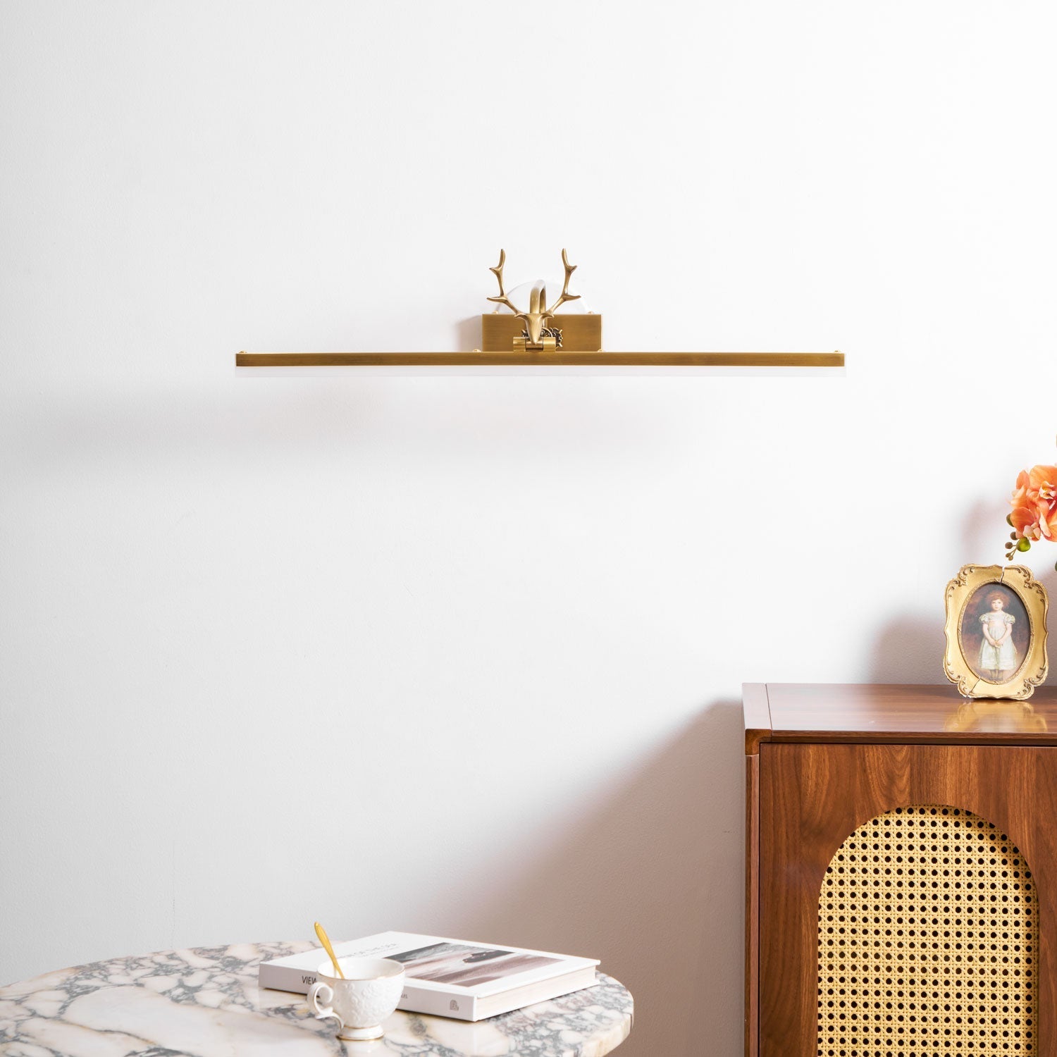 adelaide-antler-wall-lamp-anzaz--41