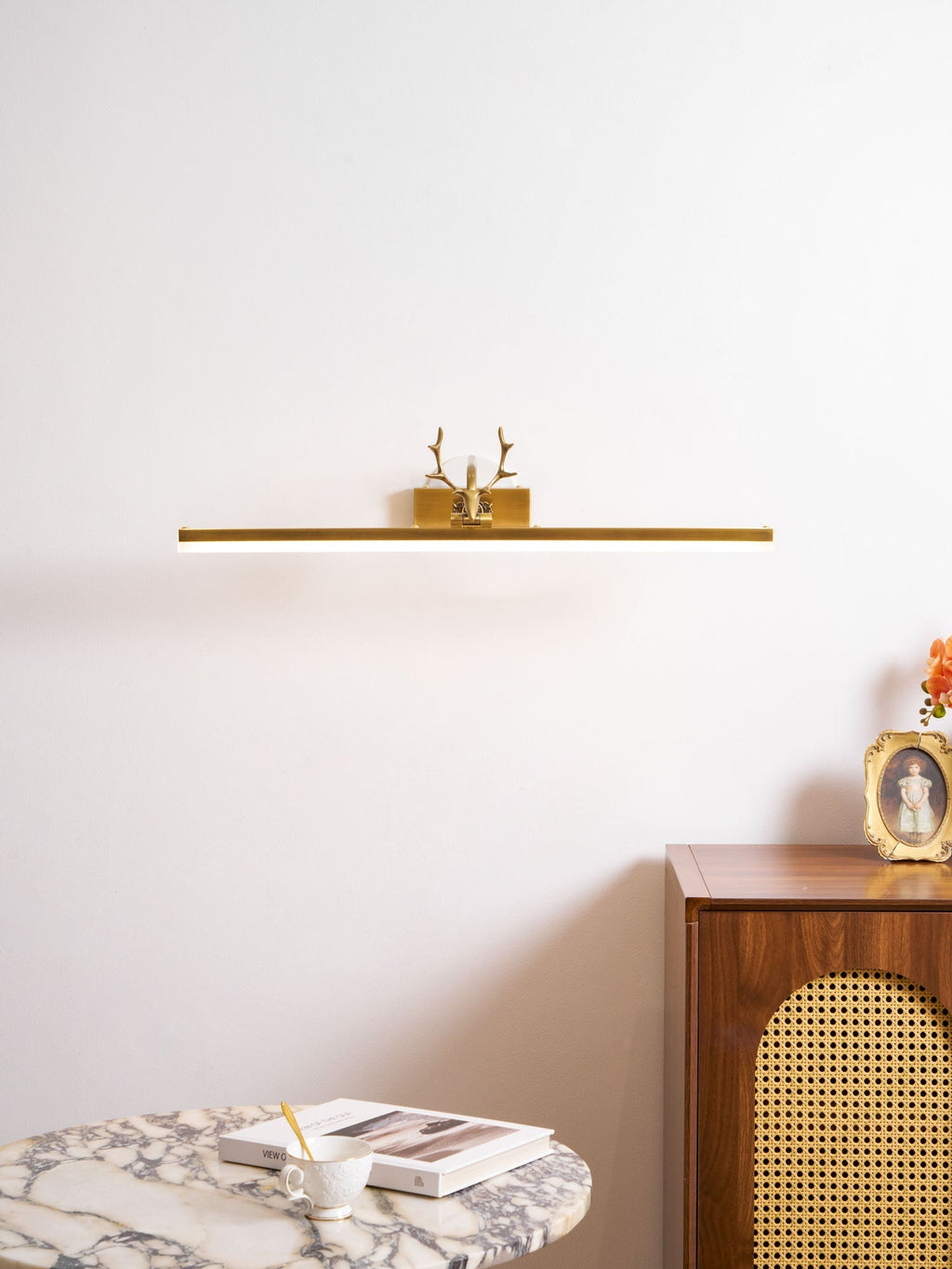 adelaide-antler-wall-lamp-anzaz--43