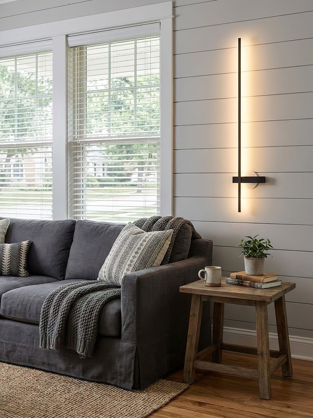 adeline-linear-sconce-anzaz-Black-7