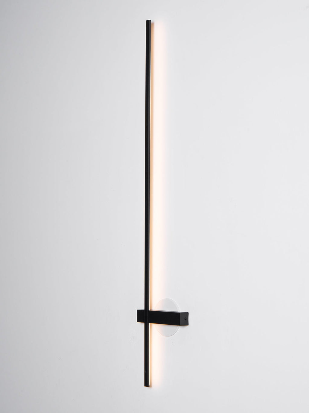adeline-linear-sconce-anzaz--32