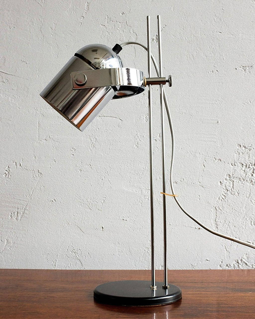 adjusta-liftable-desk-lamp-anzaz--13