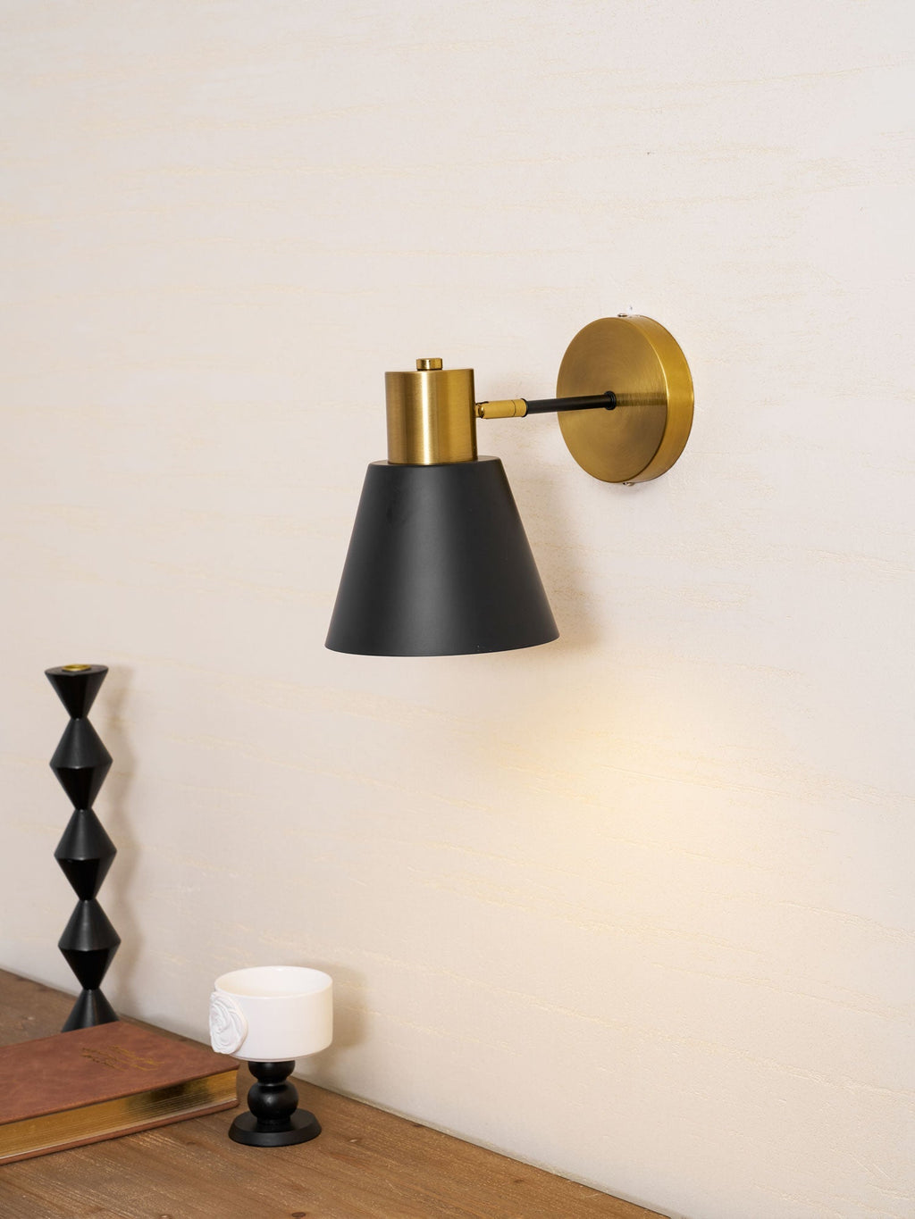 adjustable-armed-wall-lamp-anzaz--18