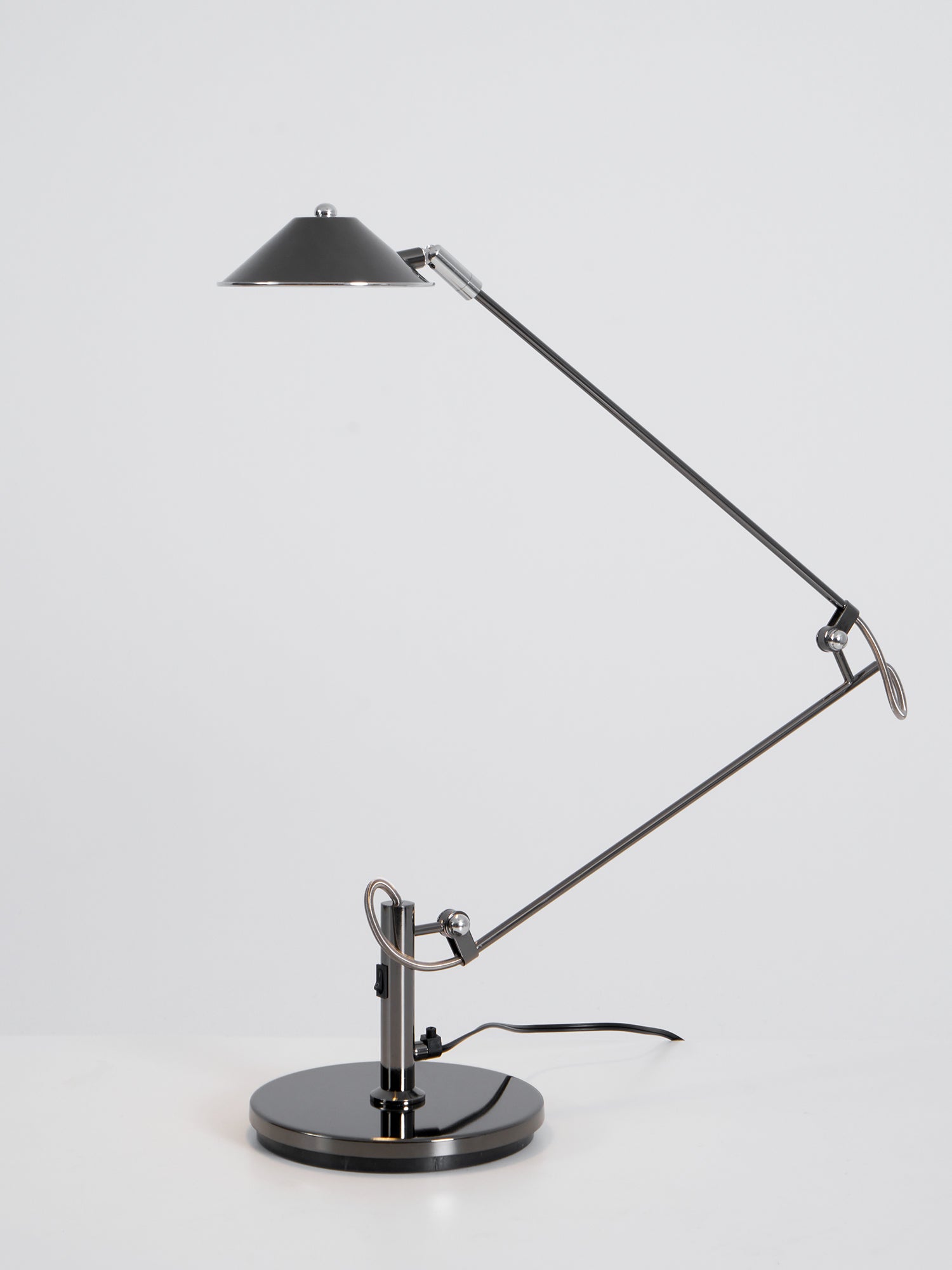 adjustable-black-office-task-lamp-anzaz--40