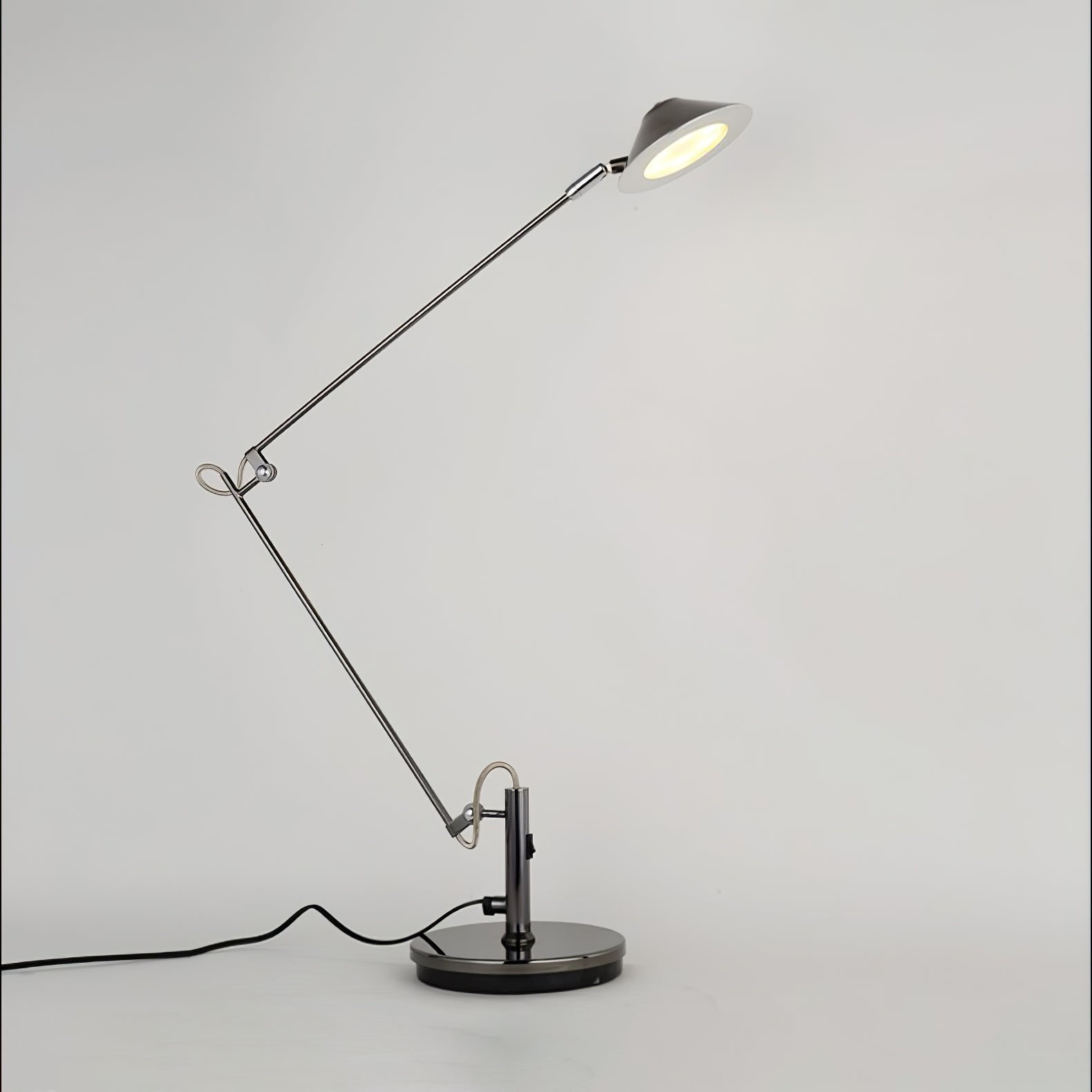 adjustable-black-office-task-lamp-anzaz--19