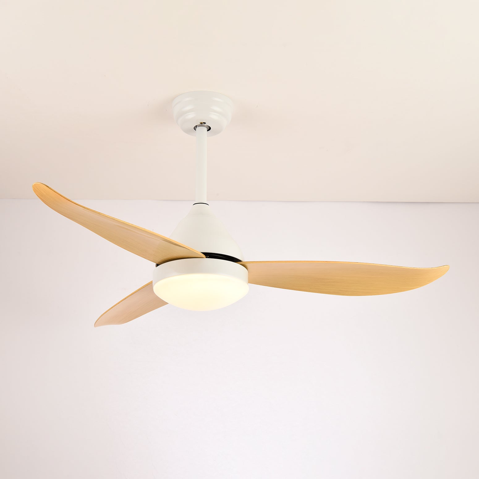 aeris-whisper-ceiling-fan-light-anzaz-Black-2