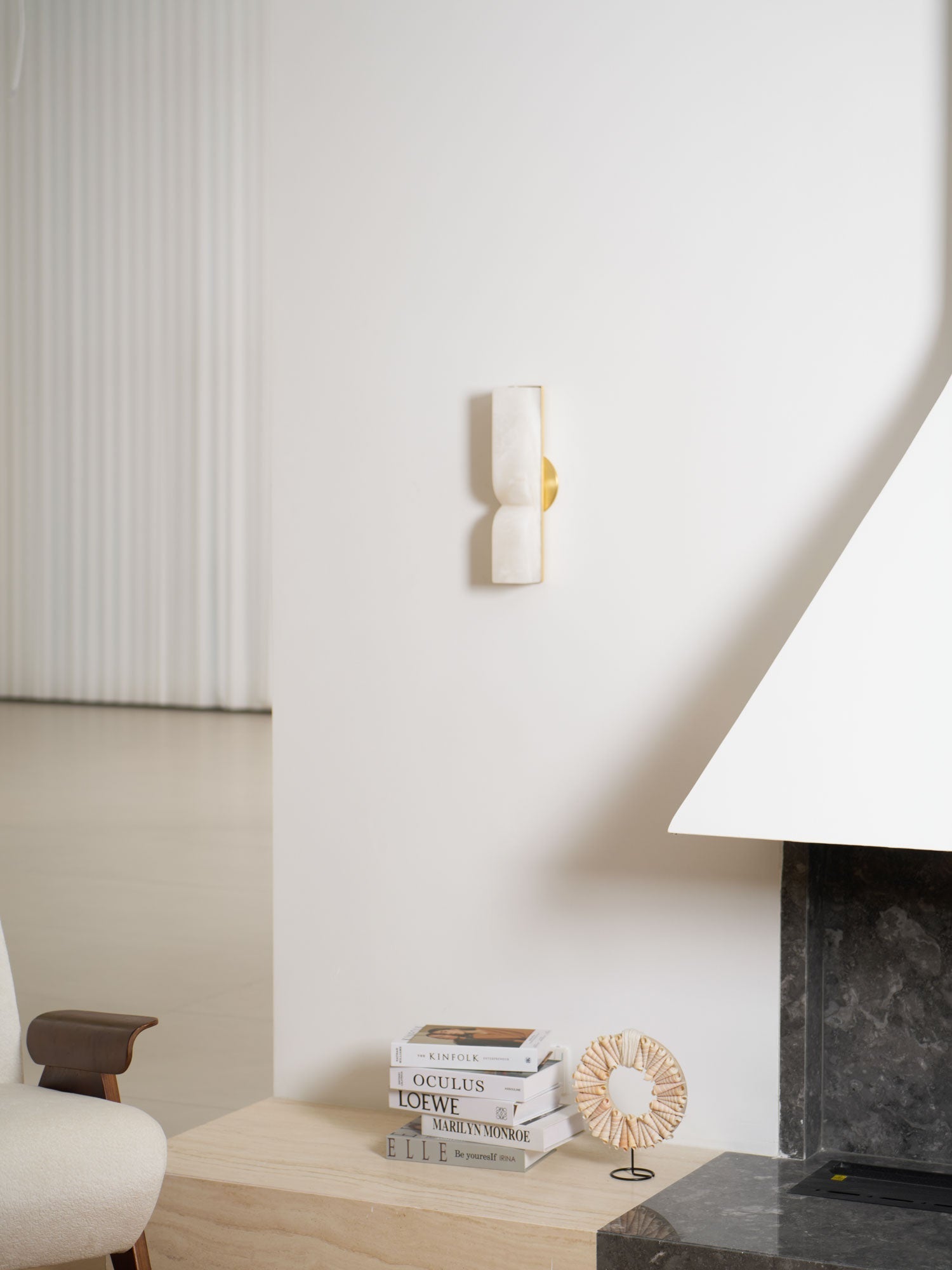 alabaster-essence-wall-sconce-anzaz--78