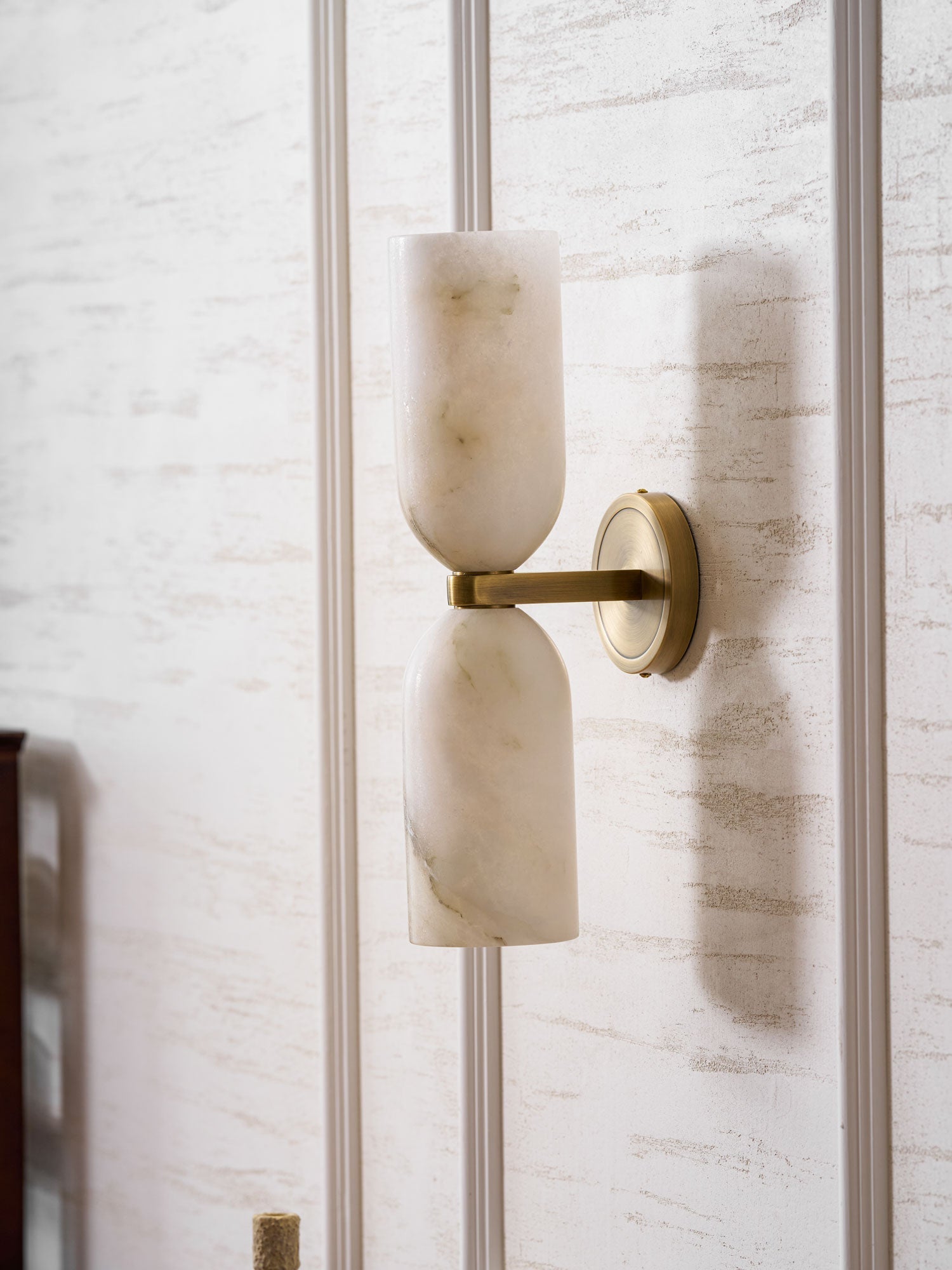 alabaster-nexus-wall-sconce-anzaz--17