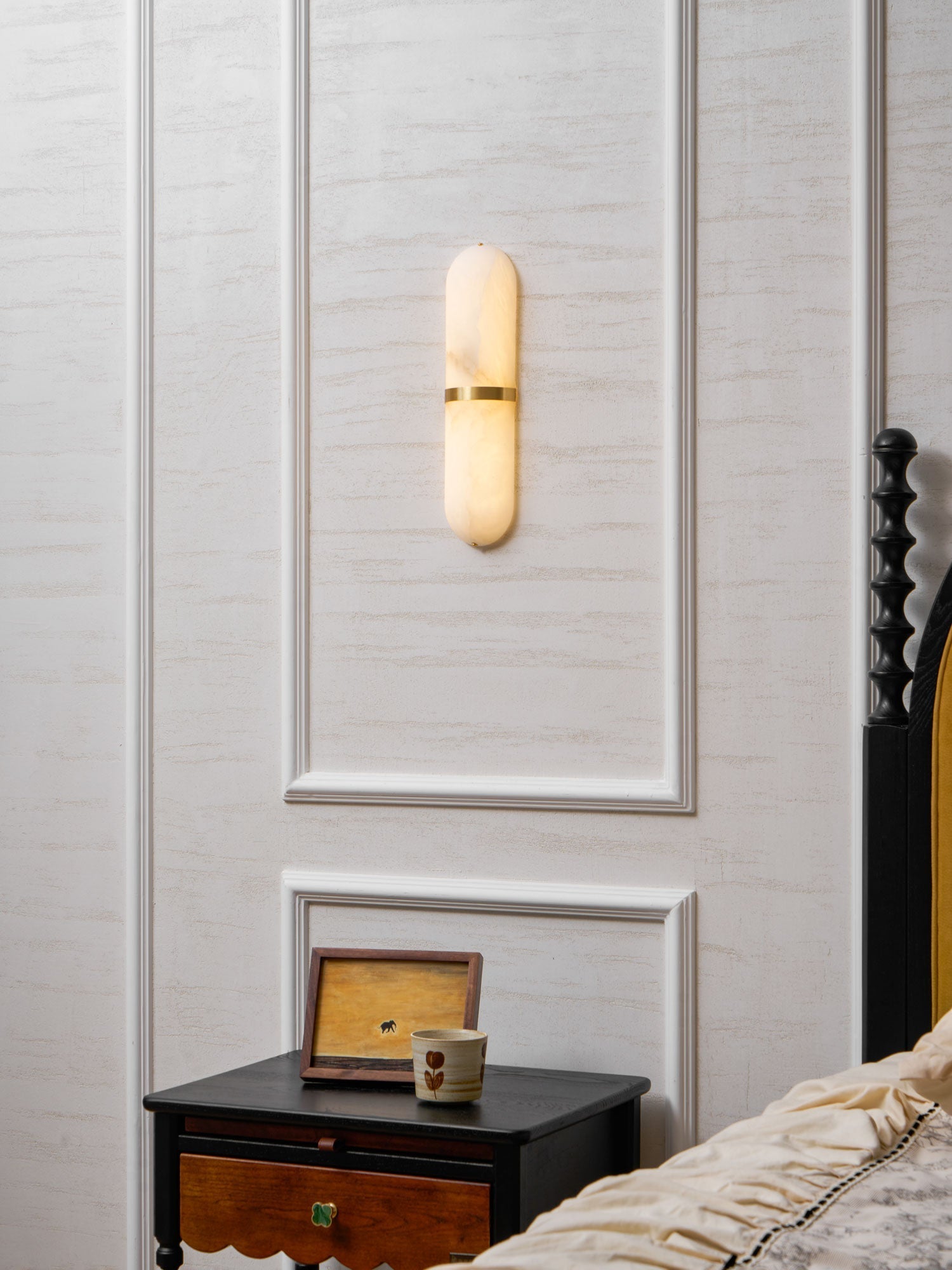 alabaster-pill-wall-light-anzaz--63