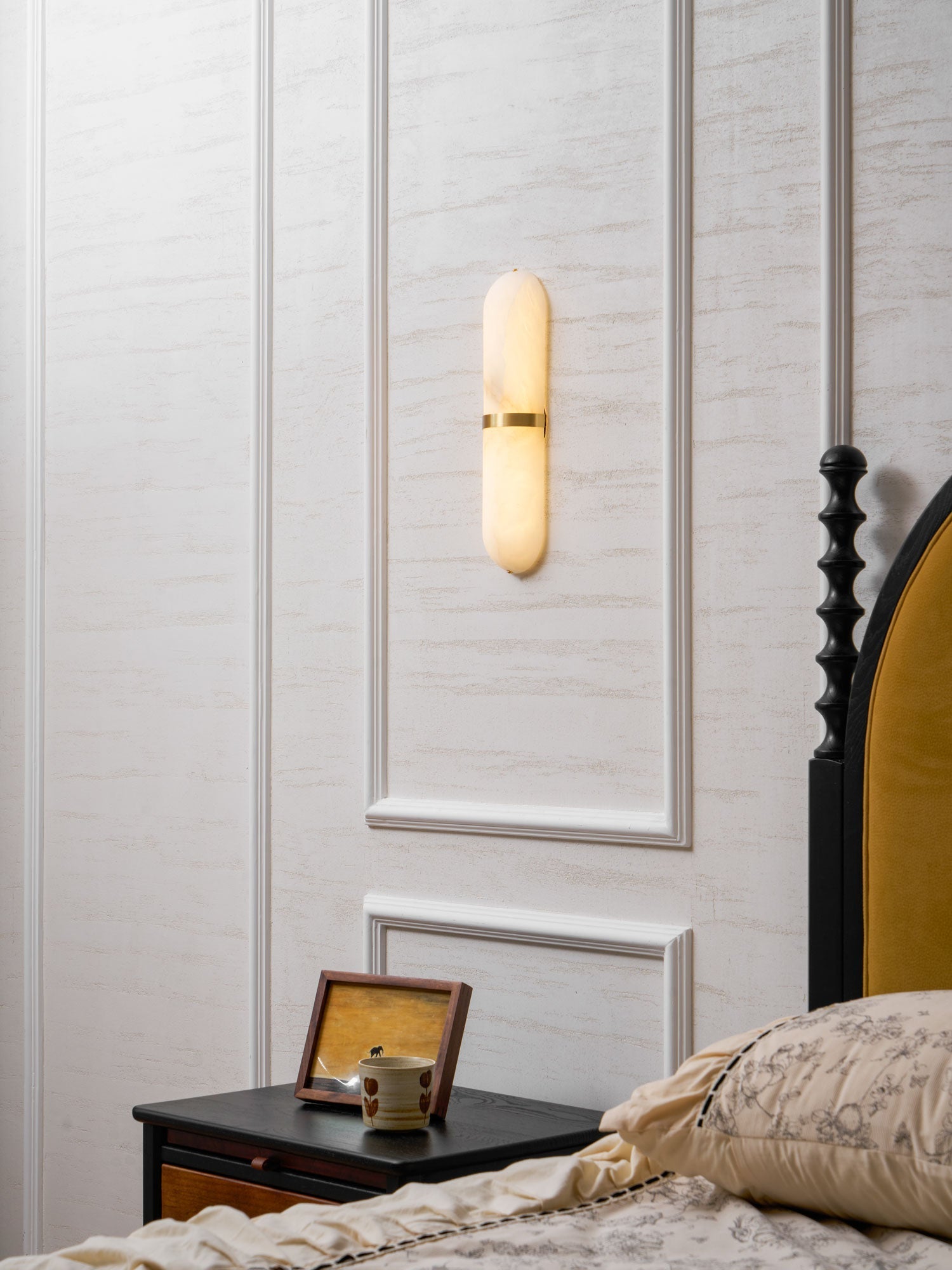 alabaster-pill-wall-light-anzaz--64