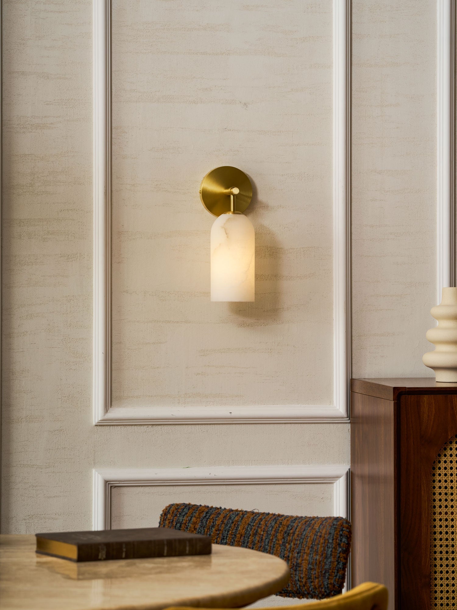 alabaster-pillar-wall-sconce-anzaz--21