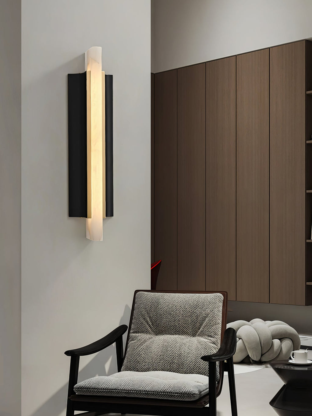 alabaster-blade-wall-sconce-anzaz--5