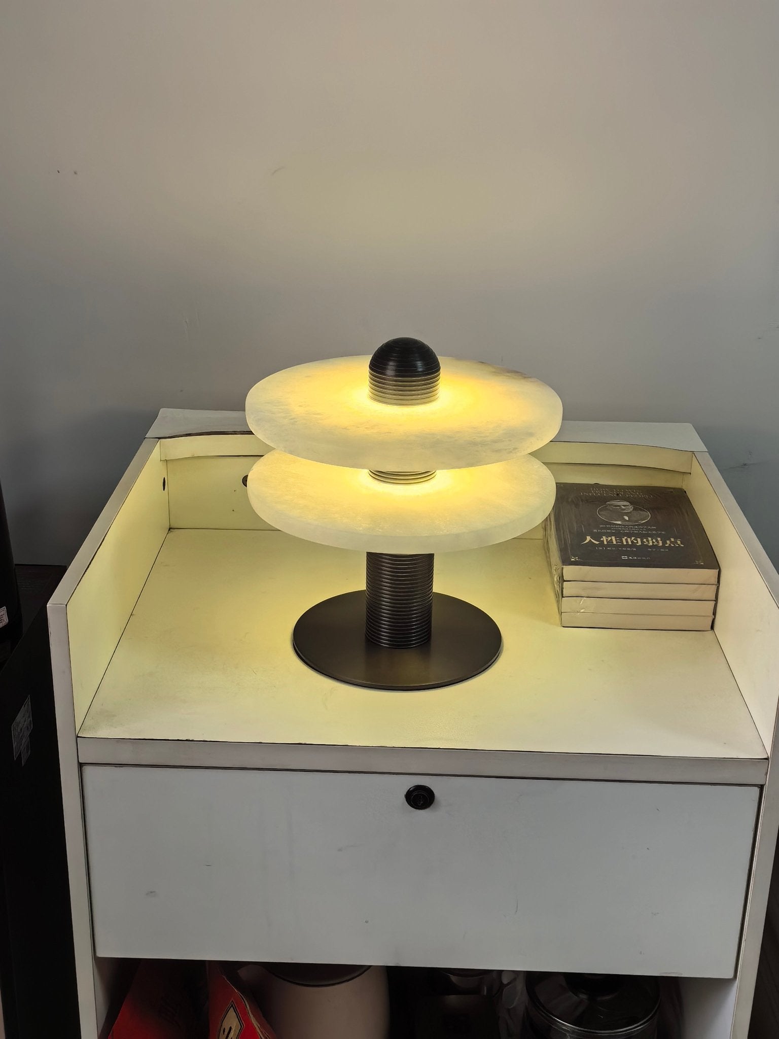 alabaster-comet-table-lamp-anzaz-Gold & White (Warm Light)-6