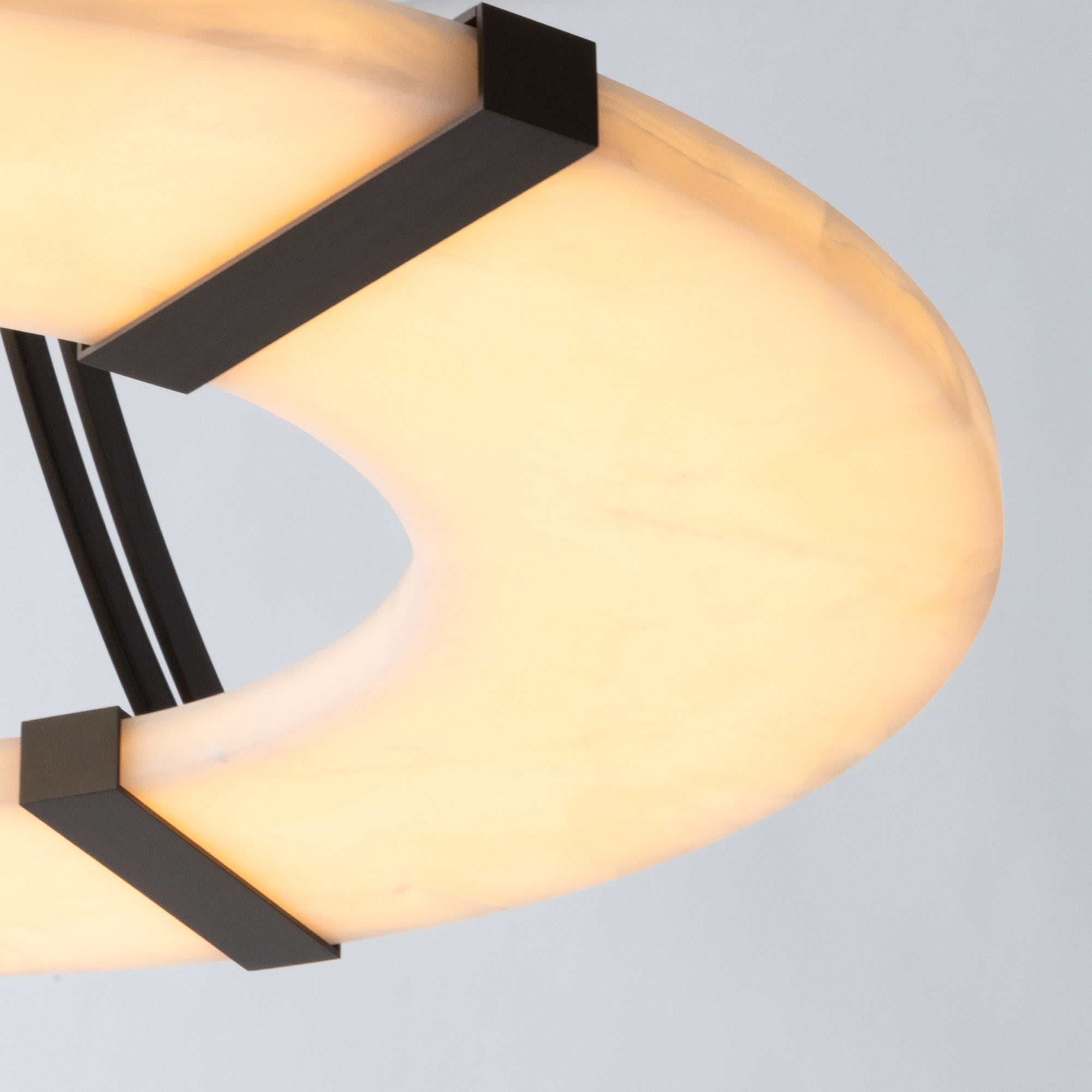 alabaster-halo-pendant-light-anzaz--30