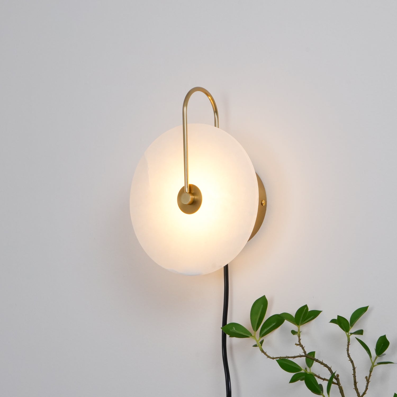 alabaster-led-plug-in-wall-lamp-anzaz--64