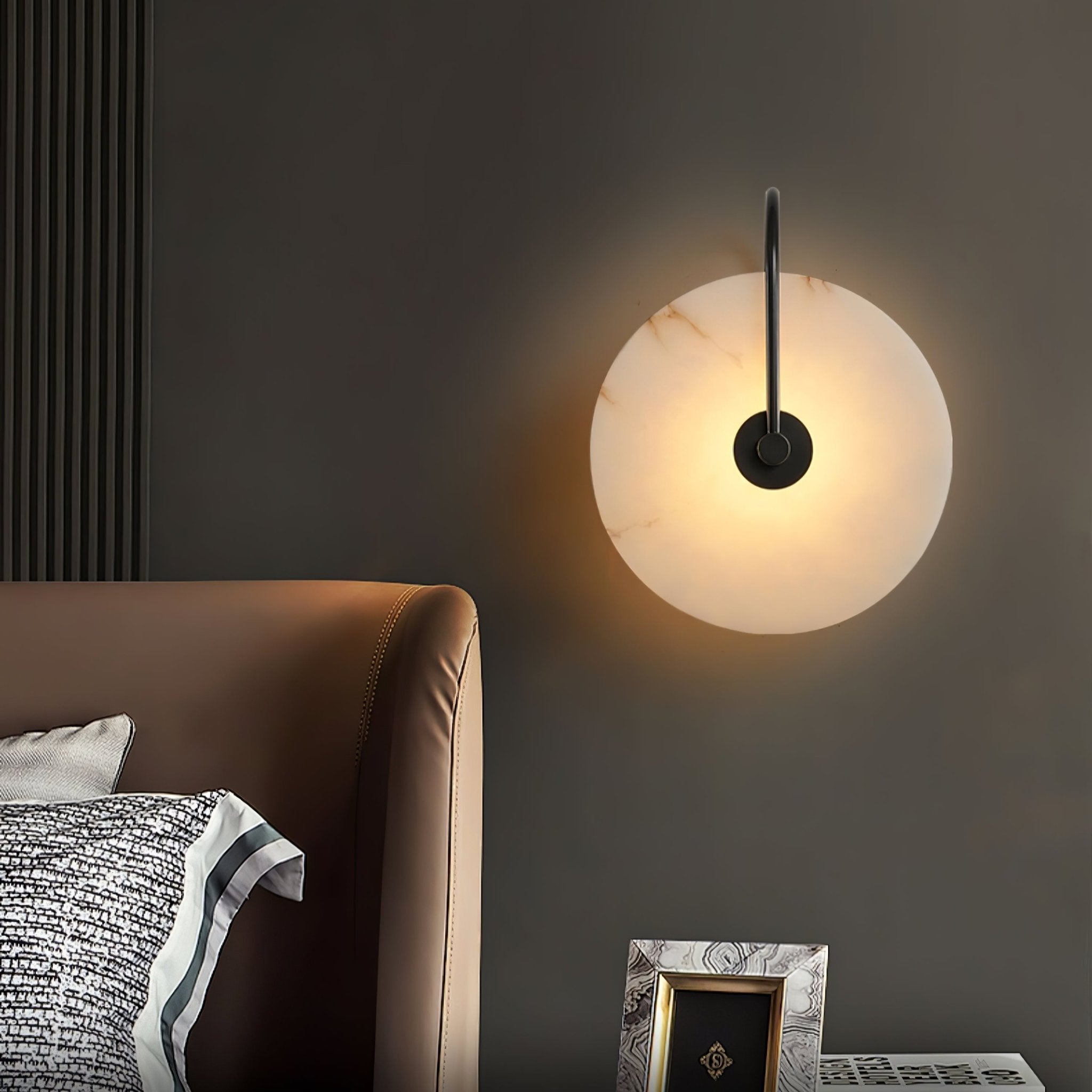 alabaster-led-plug-in-wall-lamp-anzaz--52