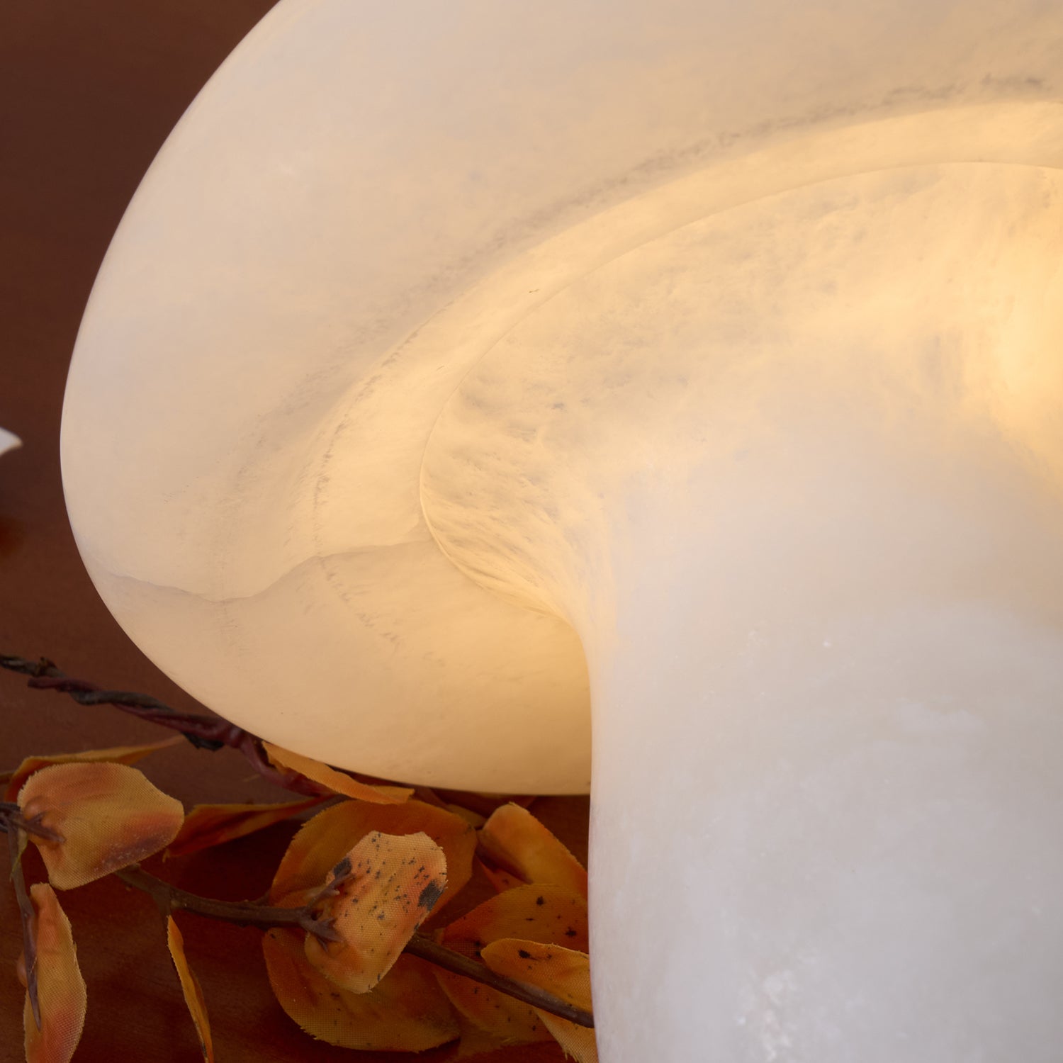 alabaster-mushroom-table-lamp-anzaz--33