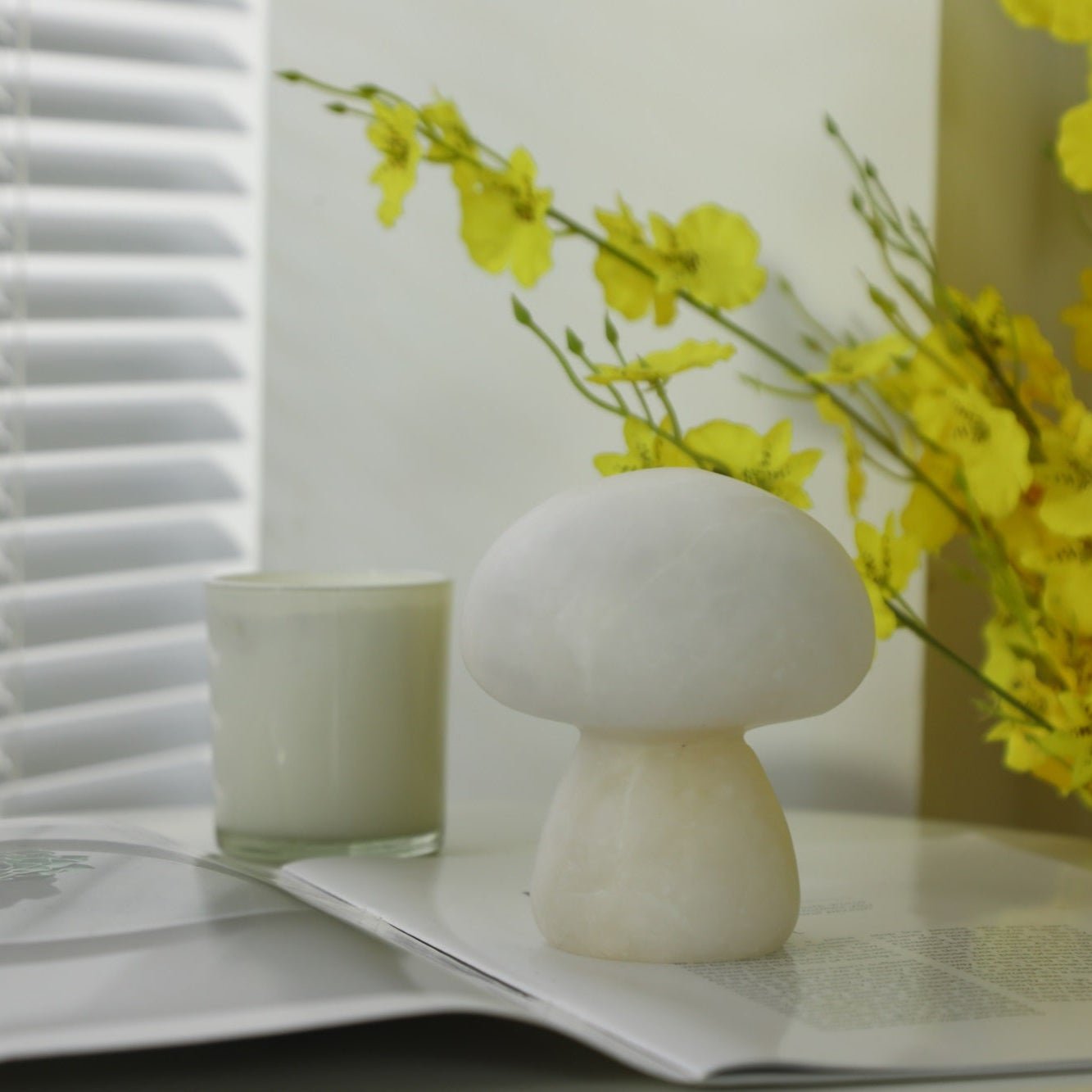 alabaster-mushroom-table-lamp-anzaz--40