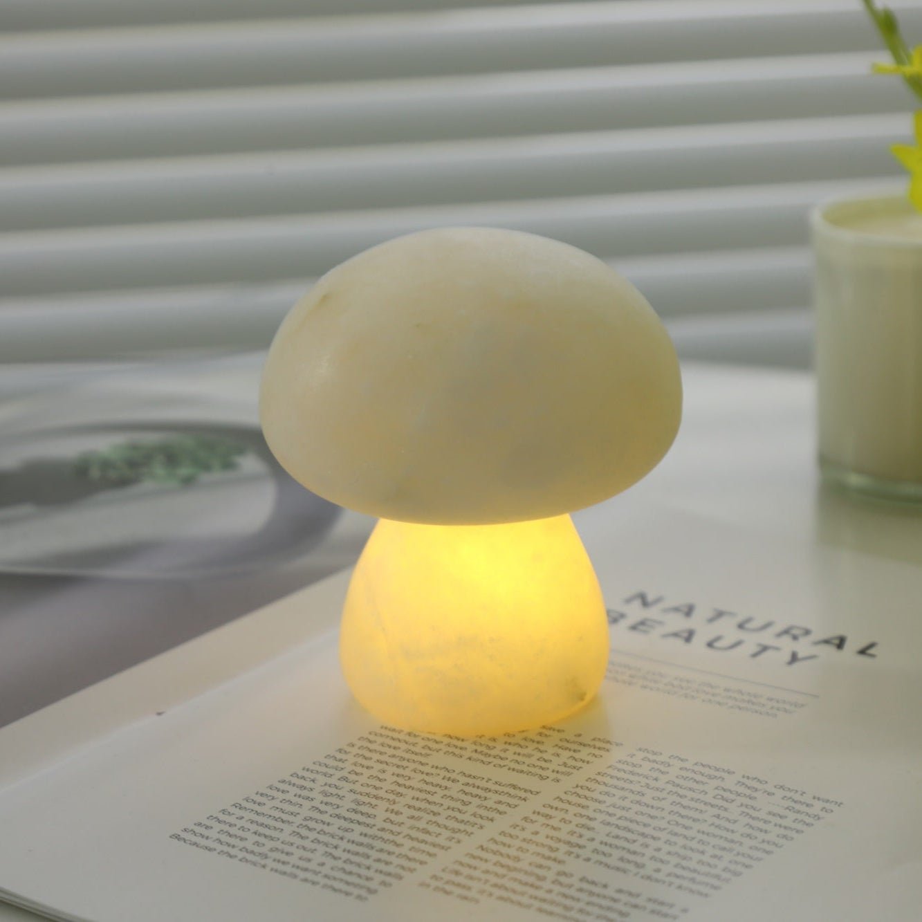 alabaster-mushroom-table-lamp-anzaz--42