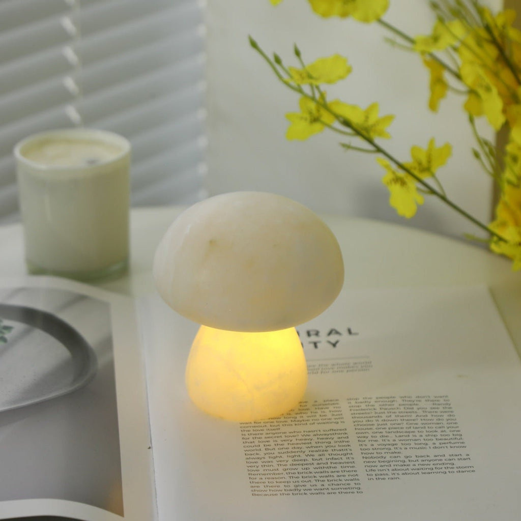 alabaster-mushroom-table-lamp-anzaz--43