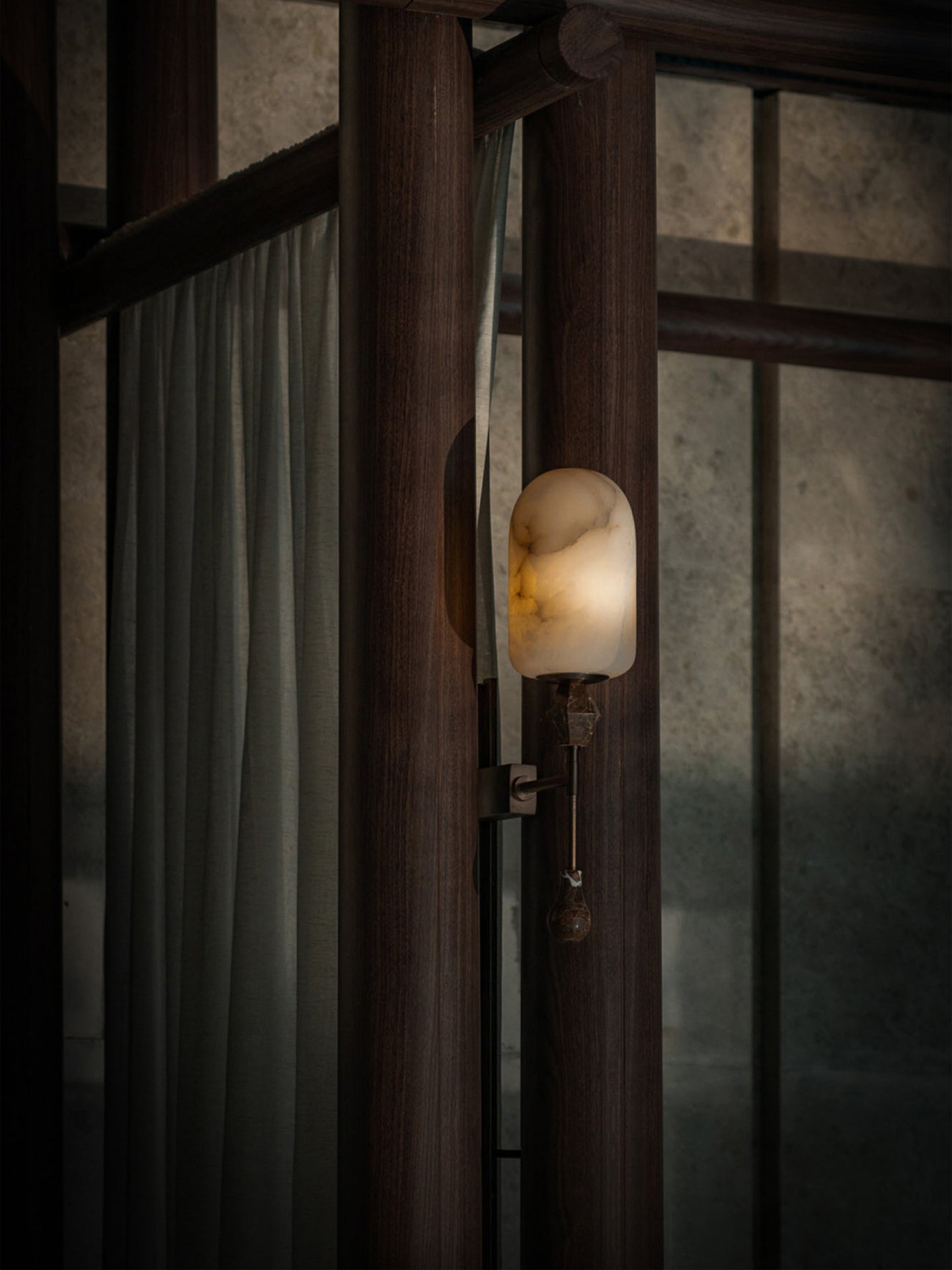 alabaster-obelisk-double-sconce-anzaz--19