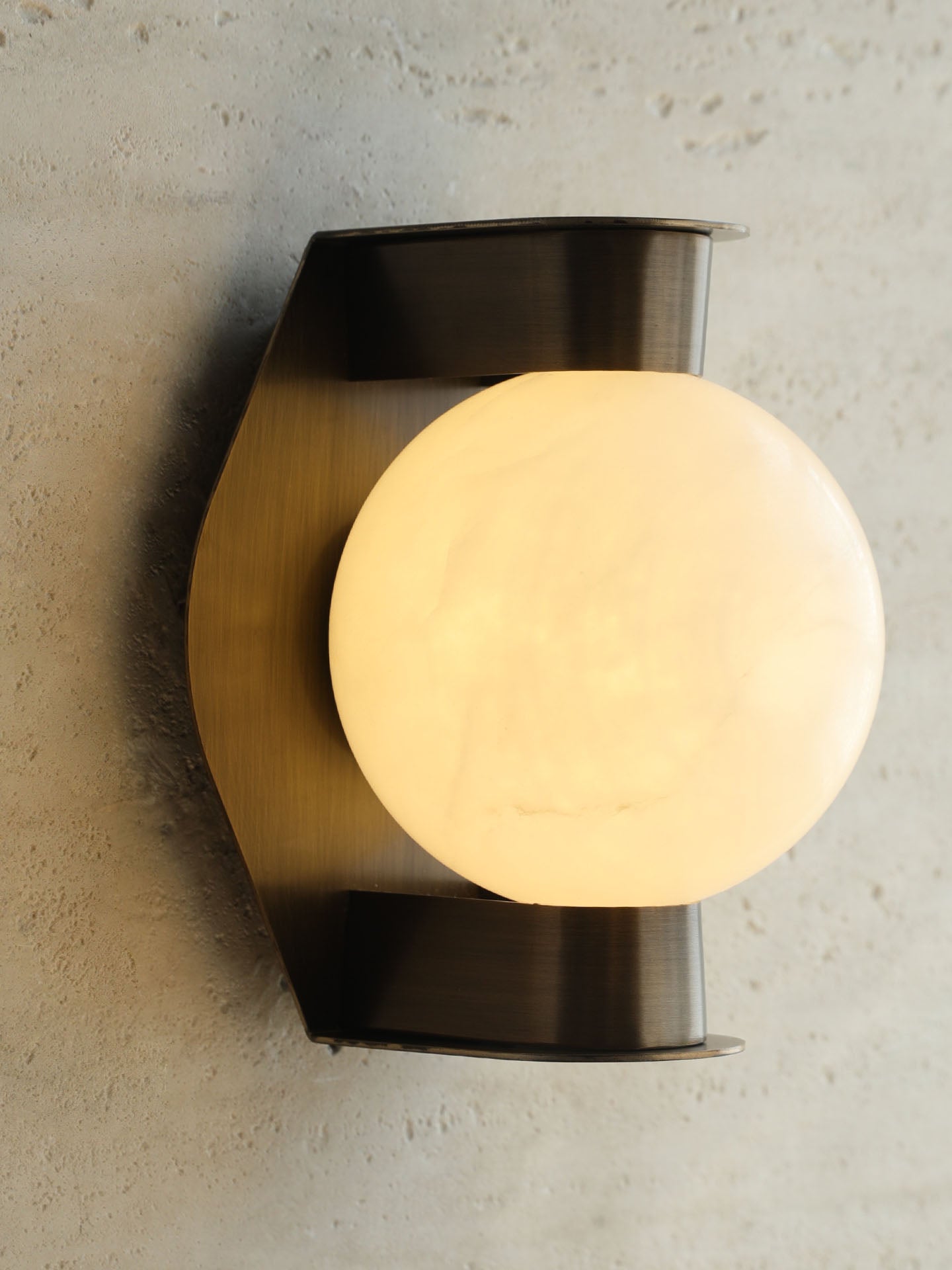 alabaster-orb-sconce-anzaz--18