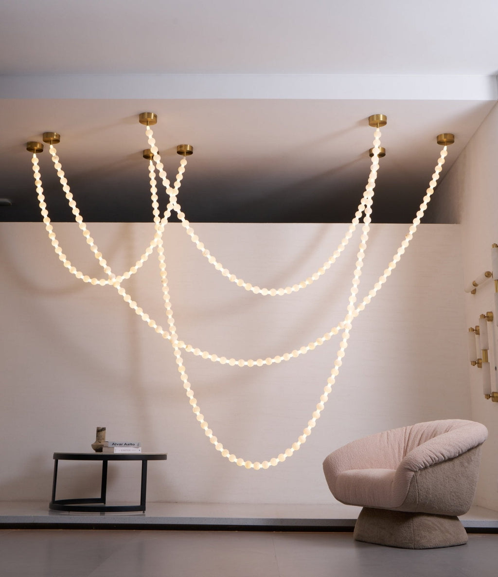 alabaster-pearl-necklace-chandelier-anzaz--18