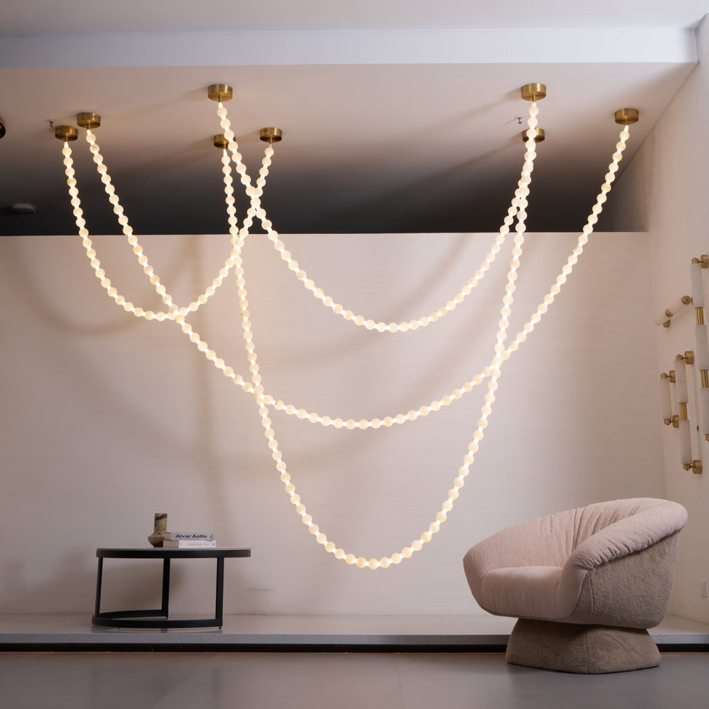 alabaster-pearl-necklace-chandelier-anzaz--19