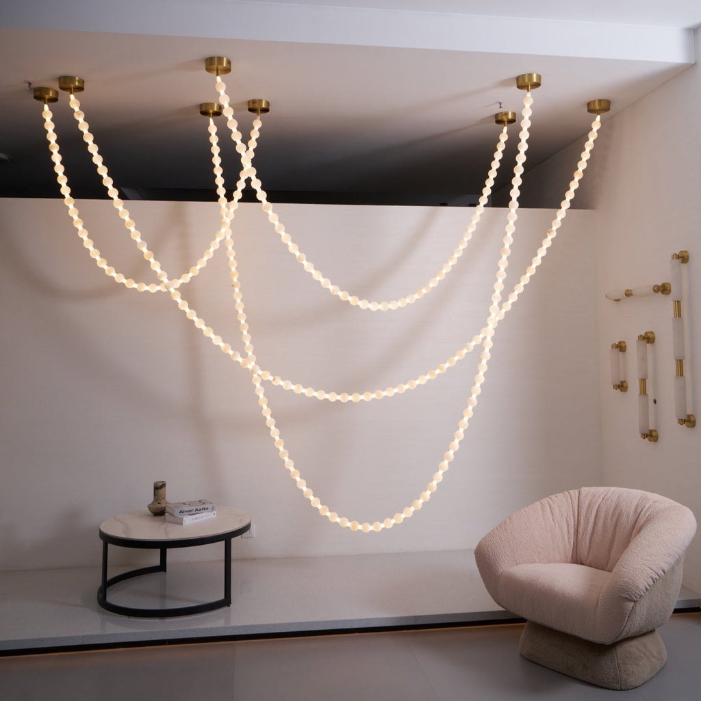 alabaster-pearl-necklace-chandelier-anzaz--6