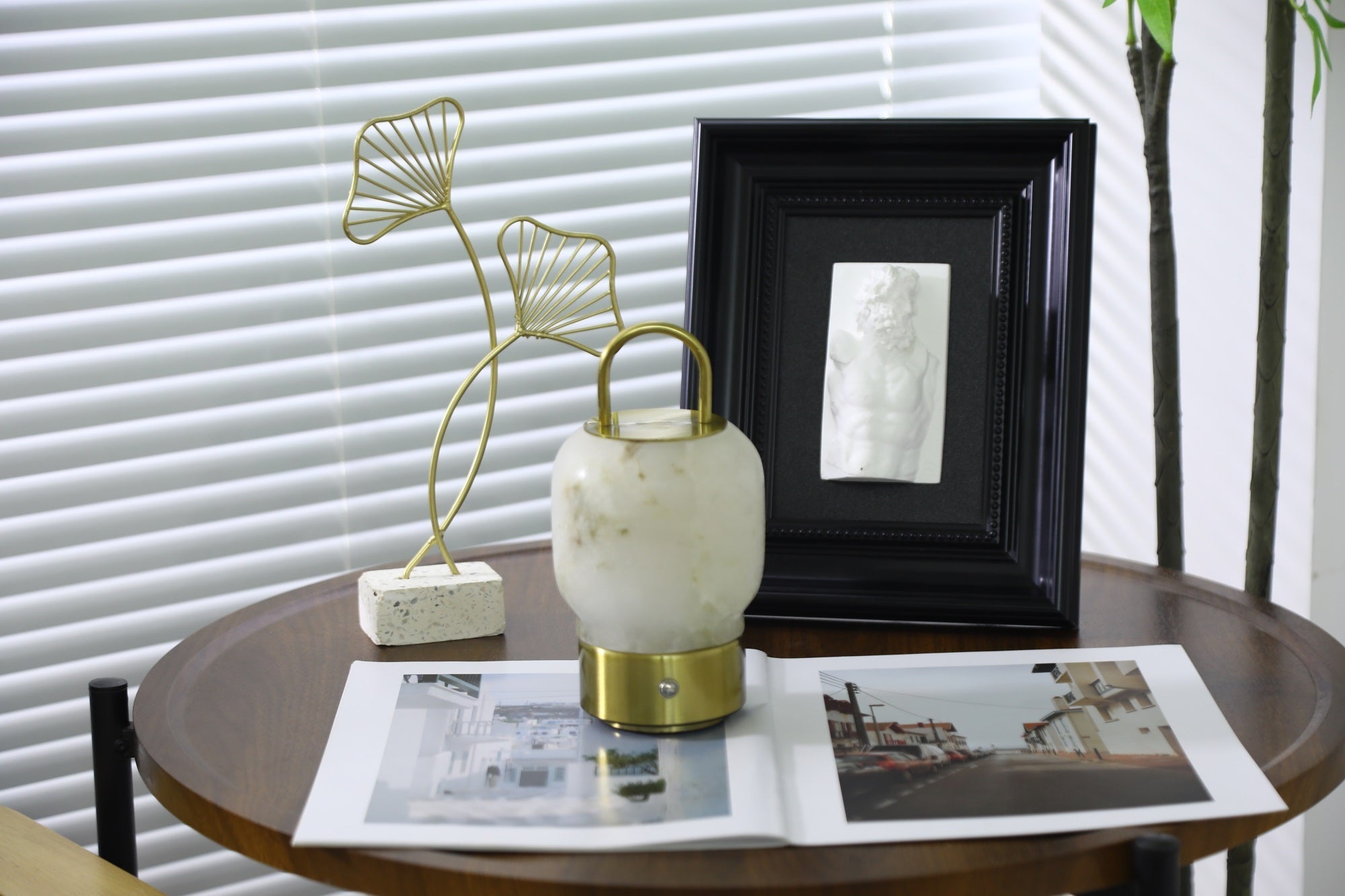 alabaster-portable-rechargeable-table-lamp-anzaz--15