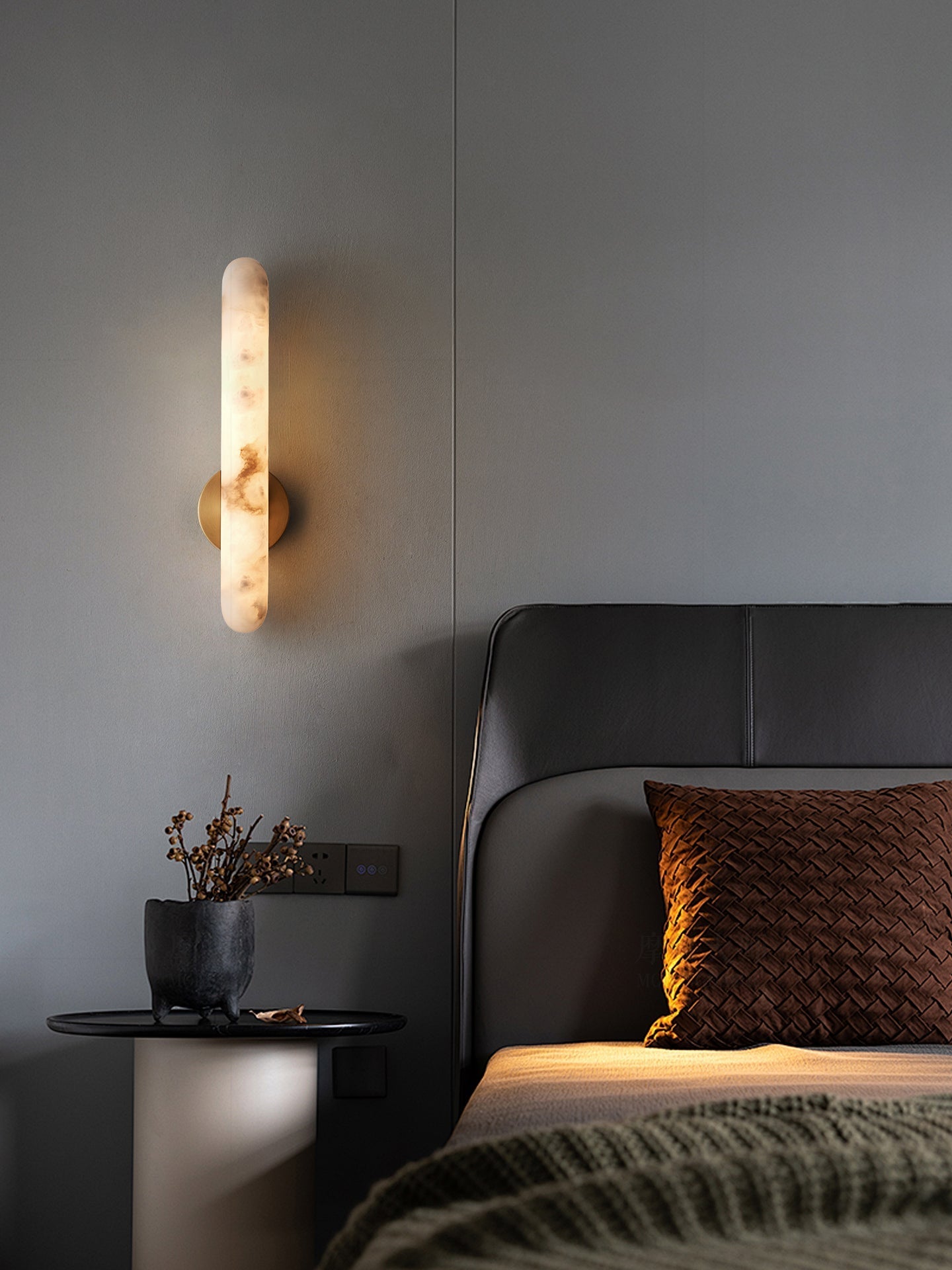 alabaster-rod-sconce-anzaz--6