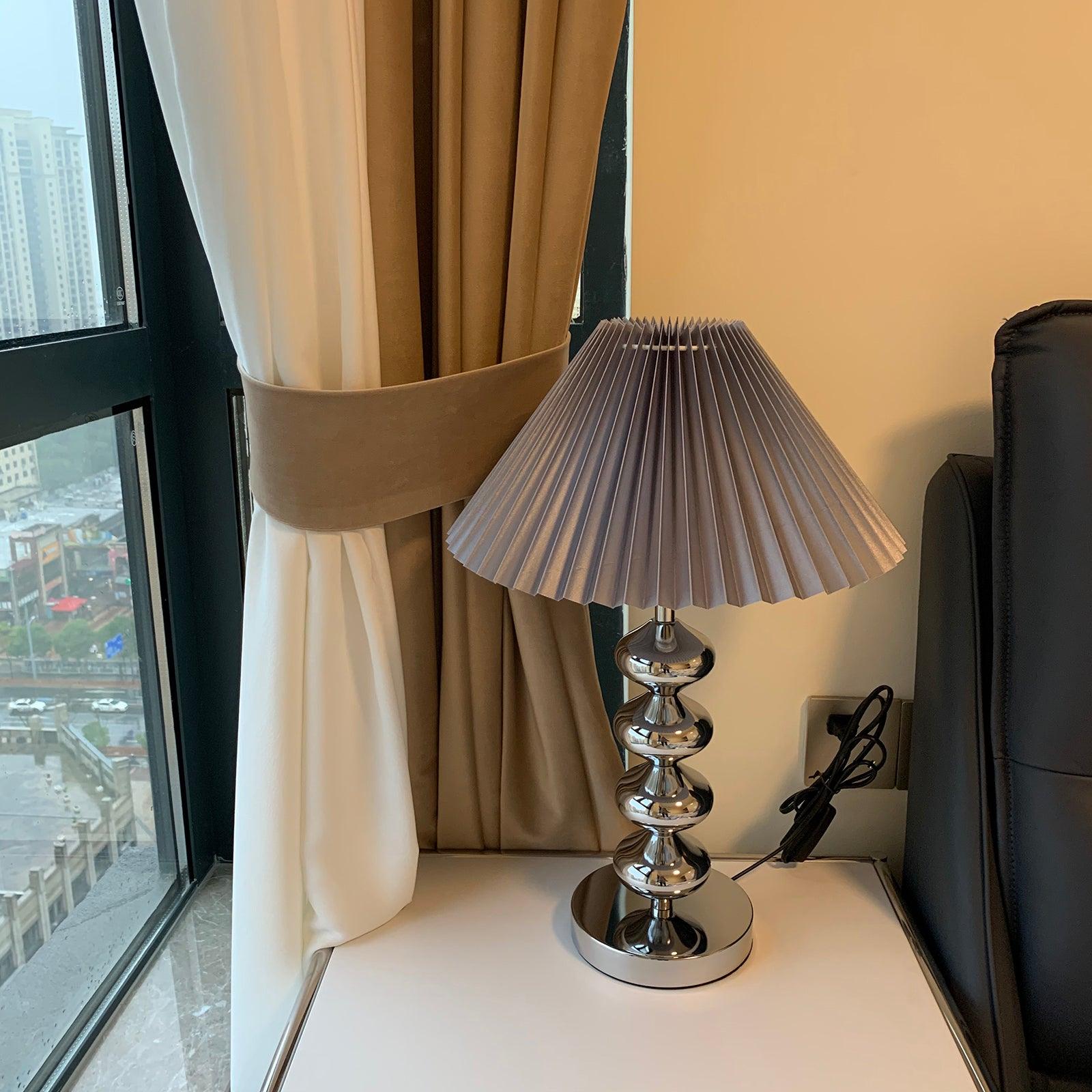 aleisha-pleated-table-lamp-anzaz--21