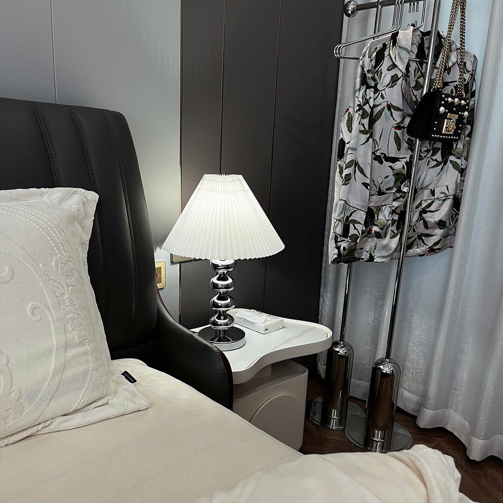 aleisha-pleated-table-lamp-anzaz--25