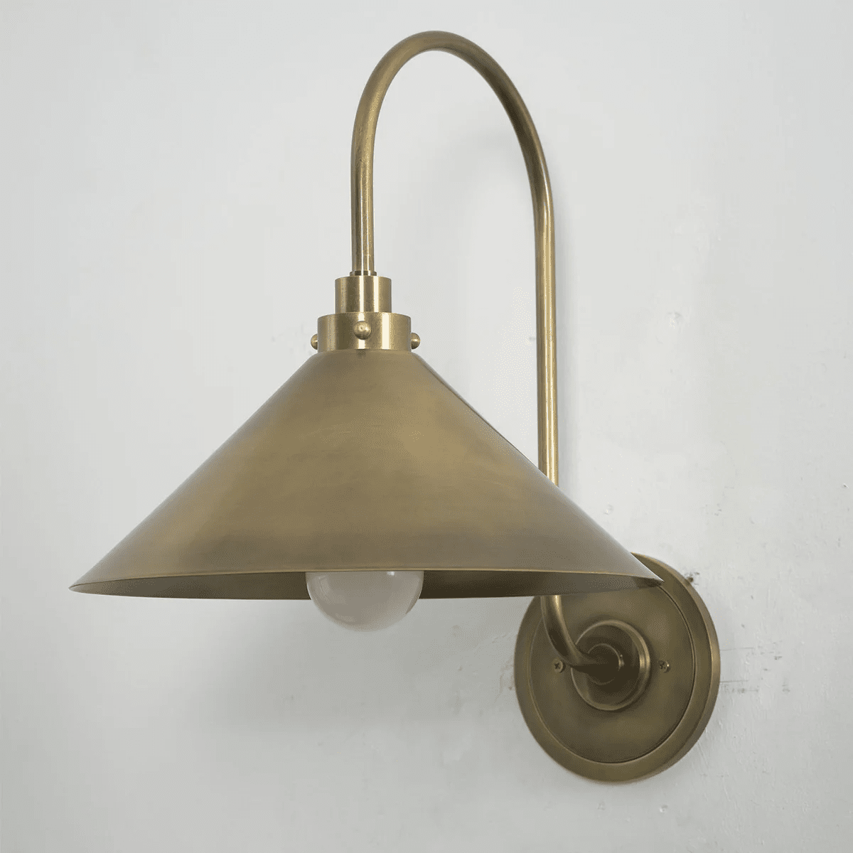 alessia-cone-wall-light-anzaz--8