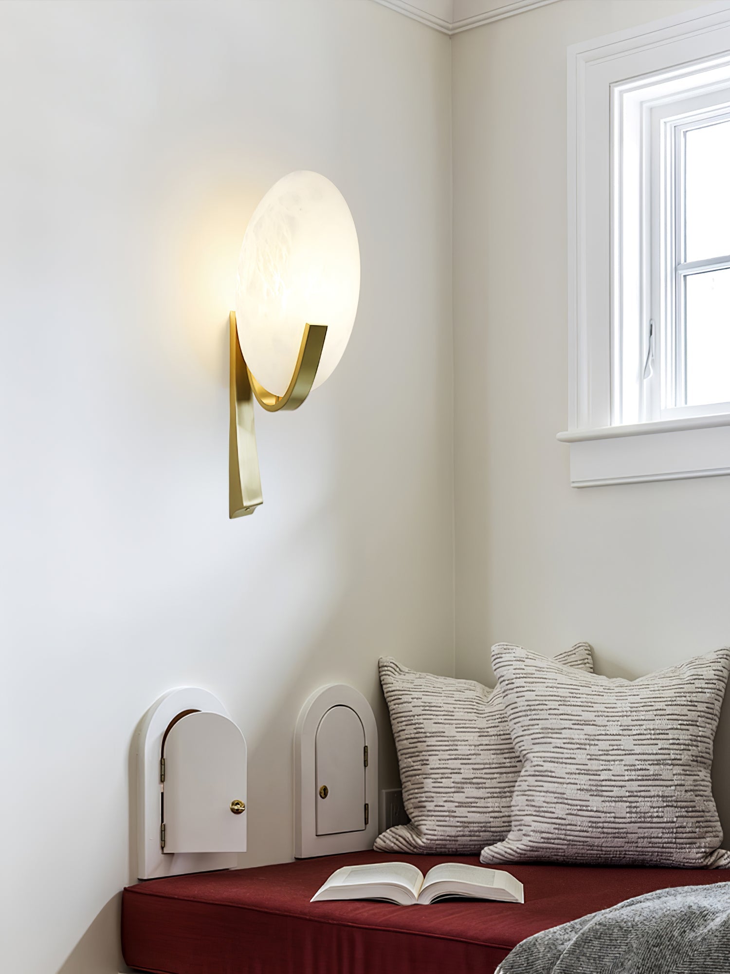 alice-alabaster-plug-in-wall-lamp-anzaz--26