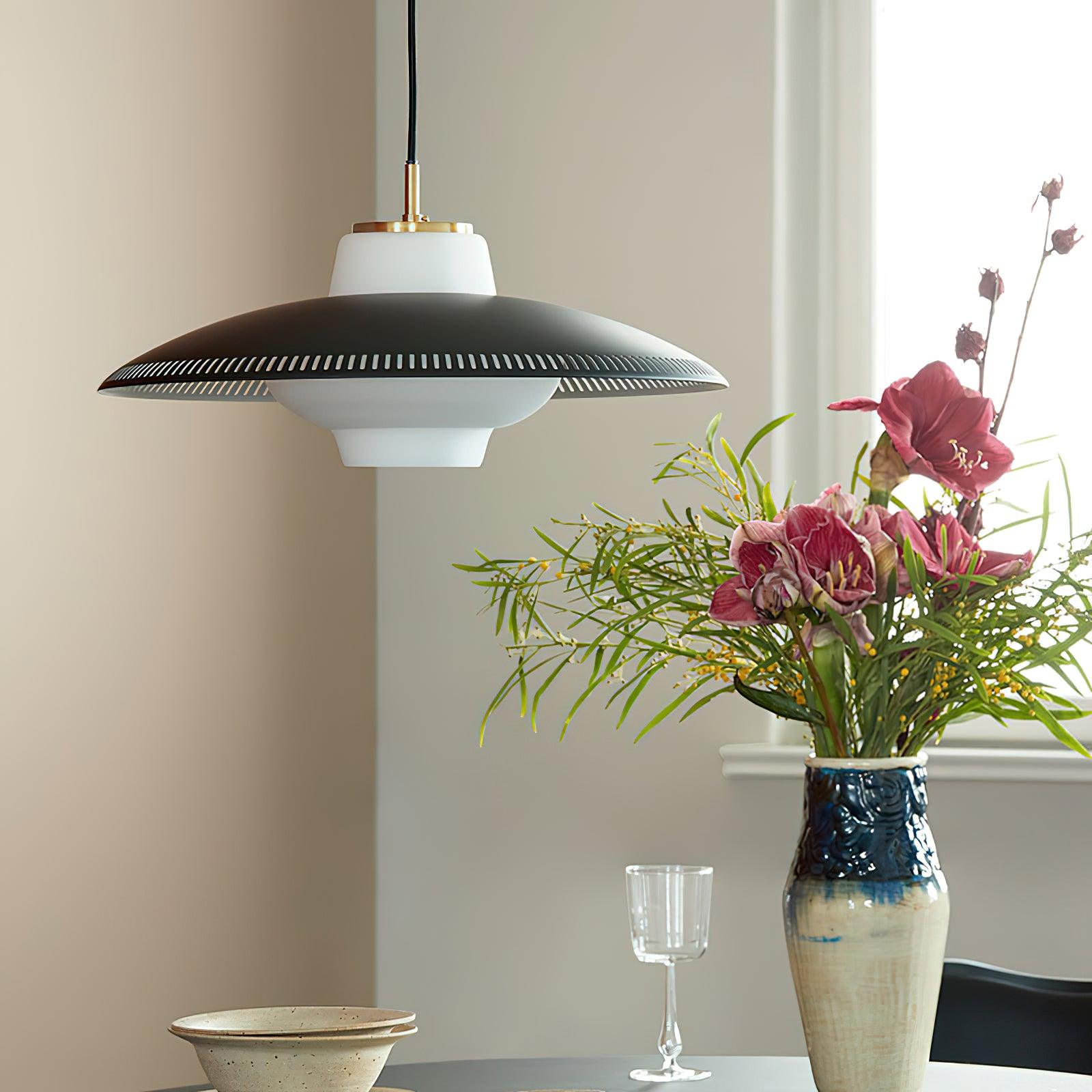 alien-frisbee-pendant-lamp-anzaz--17