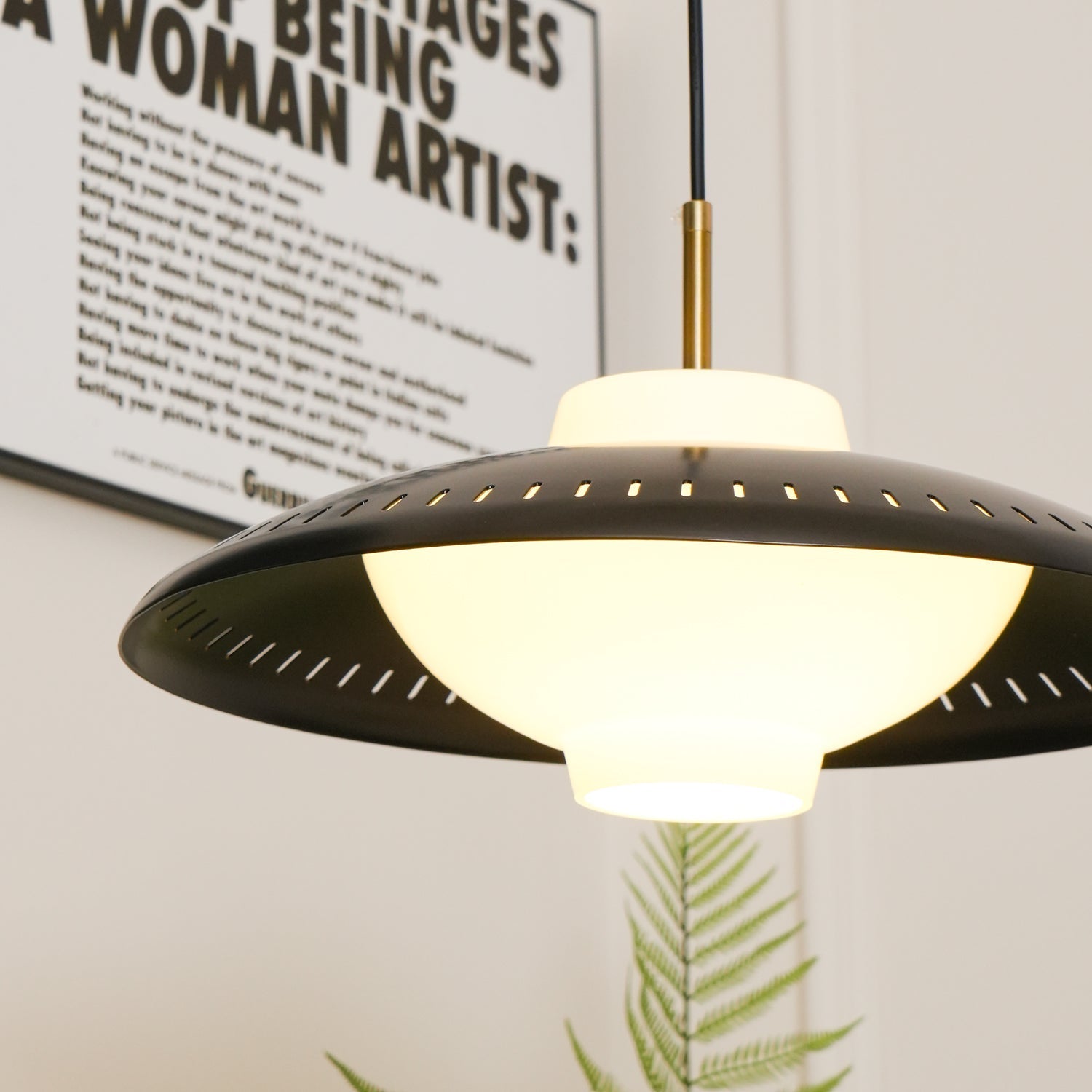 alien-frisbee-pendant-lamp-anzaz--34