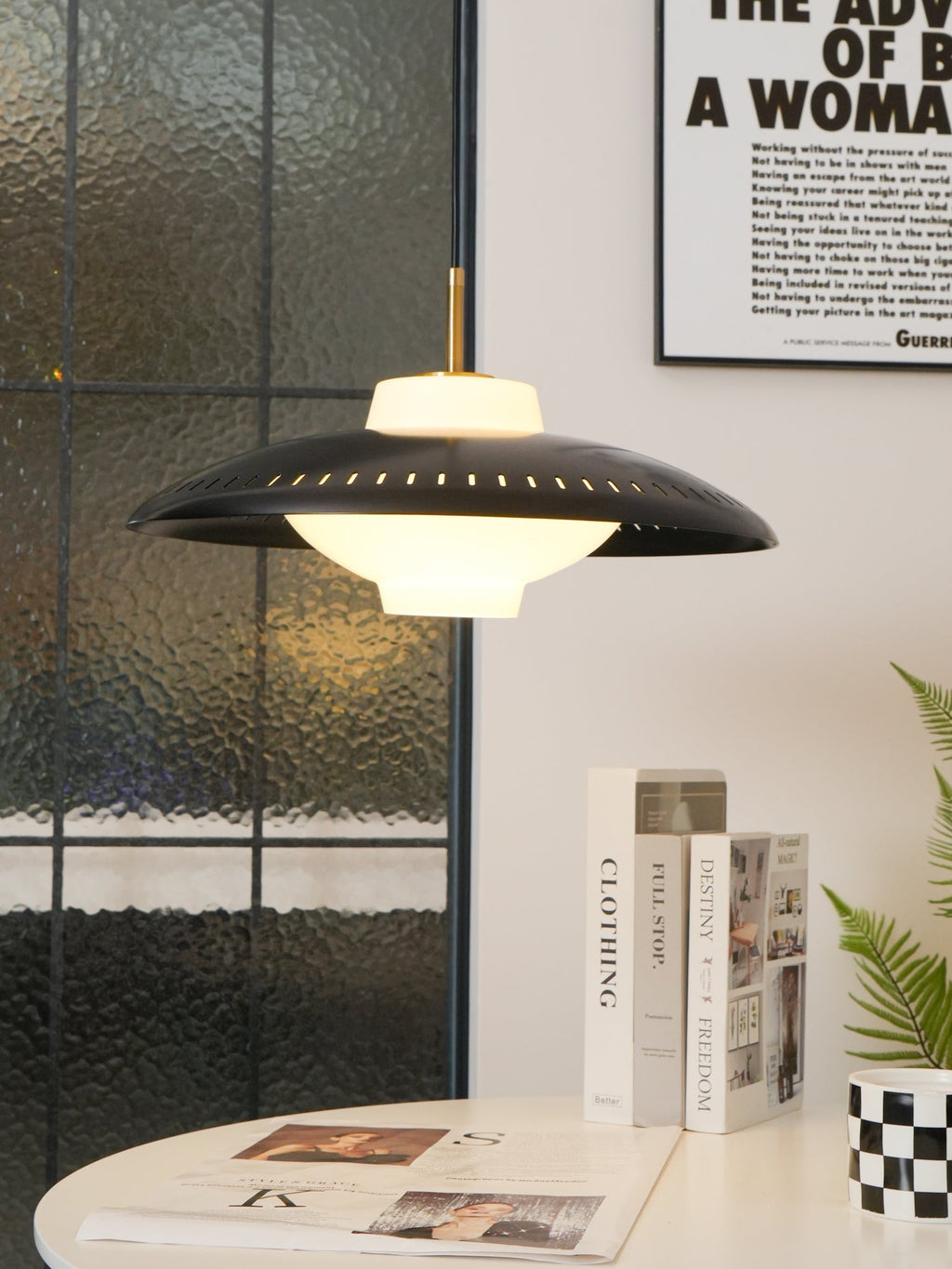 alien-frisbee-pendant-lamp-anzaz--35