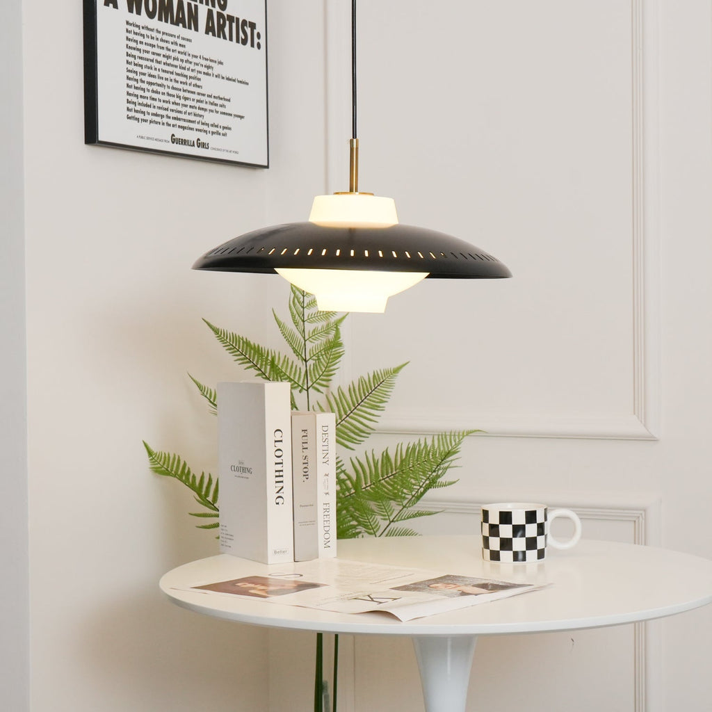 alien-frisbee-pendant-lamp-anzaz--4