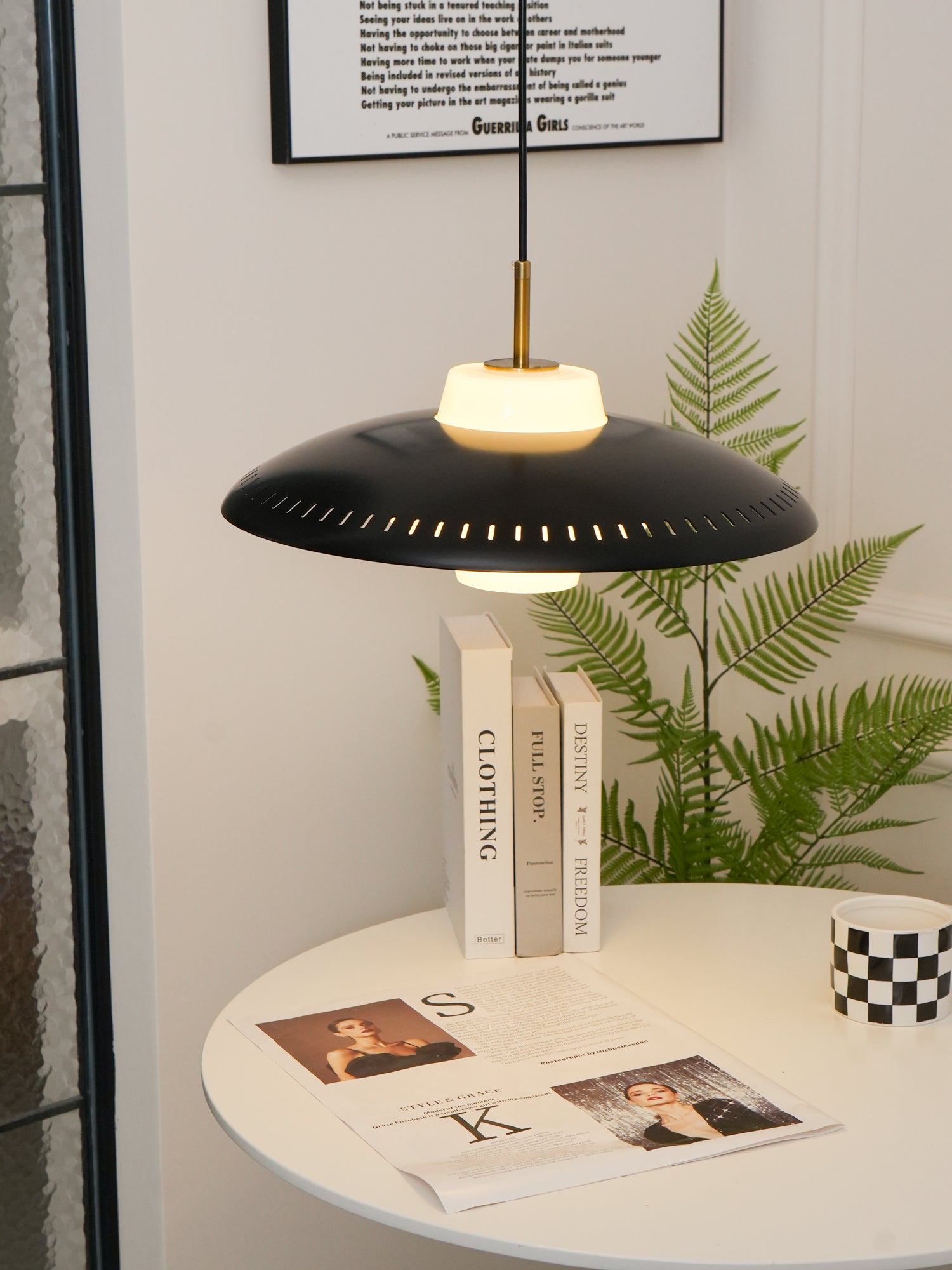 alien-frisbee-pendant-lamp-anzaz--37