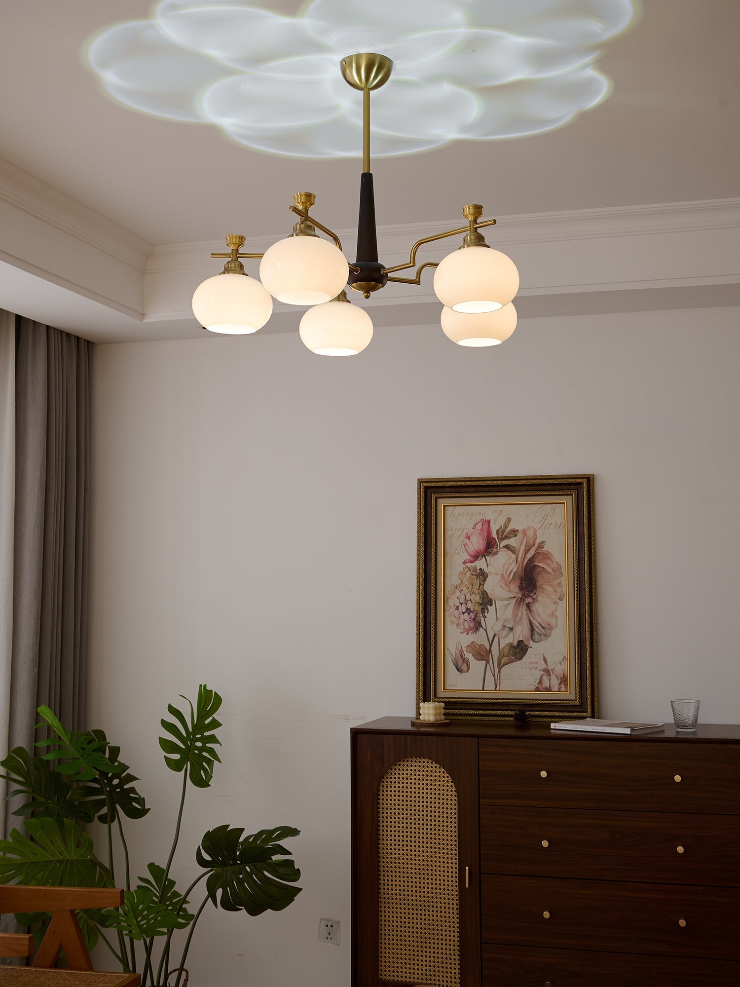 alistair-sphere-chandelier-anzaz--30