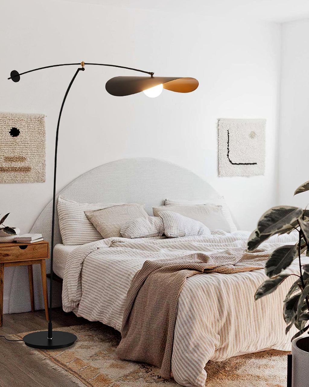 alonso-floor-lamp-anzaz-Black & Gold-8