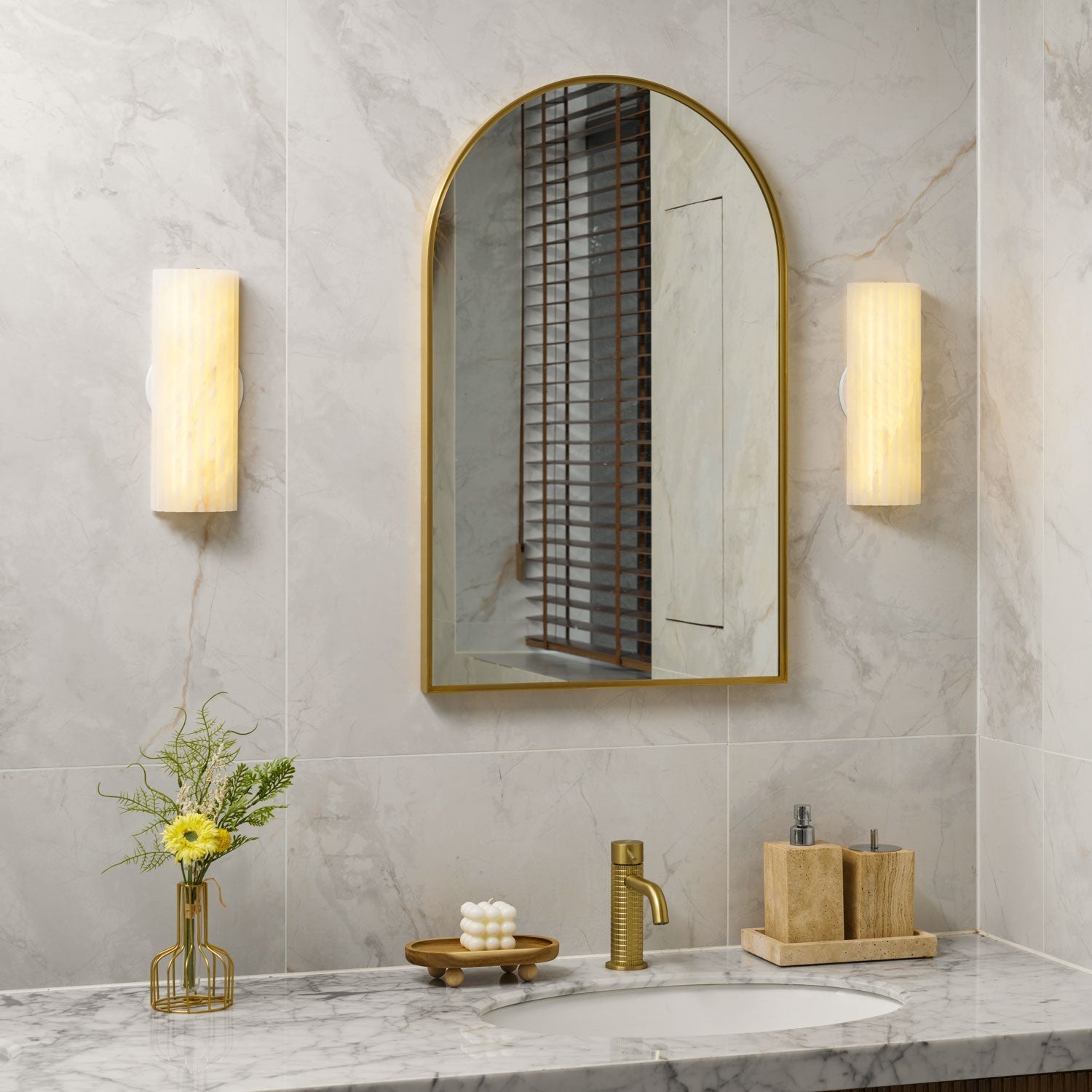 alvia-alabaster-wall-light-anzaz--7